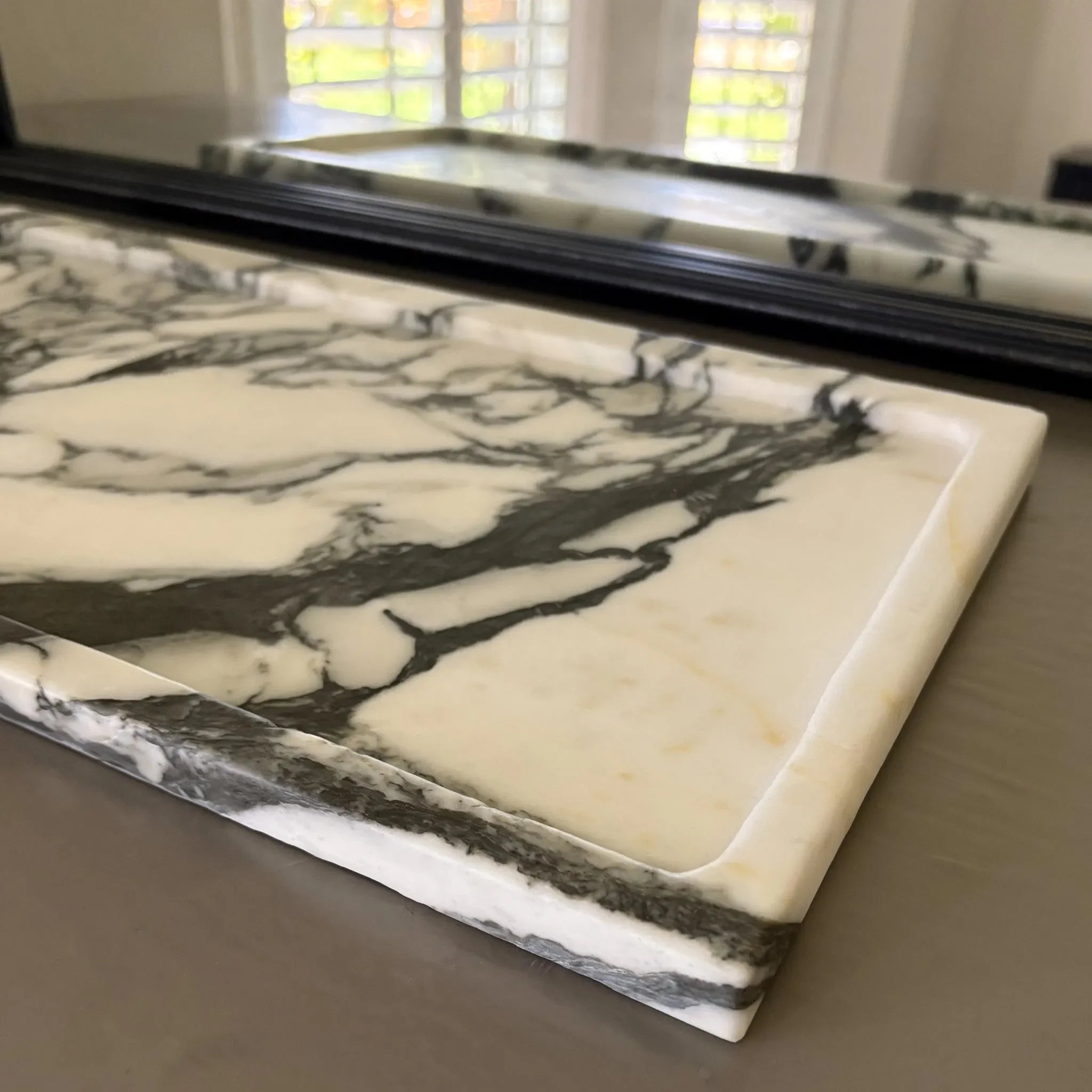 Large Calacatta Borghini Marble Tray - The Mayfair Hall