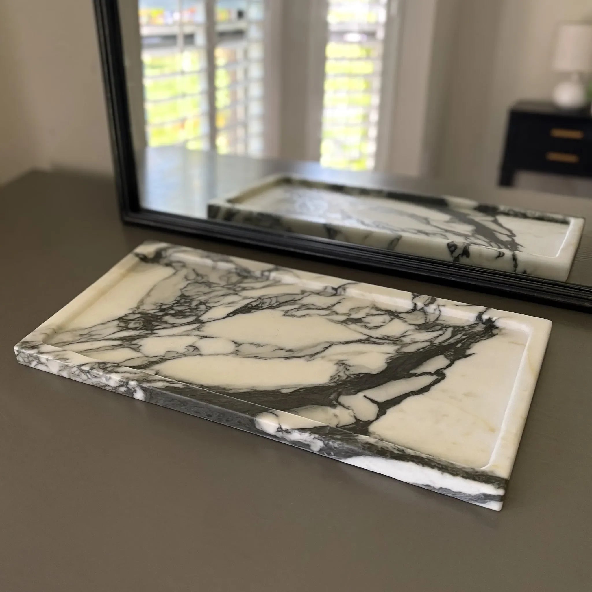 Large Calacatta Borghini Marble Tray - The Mayfair Hall