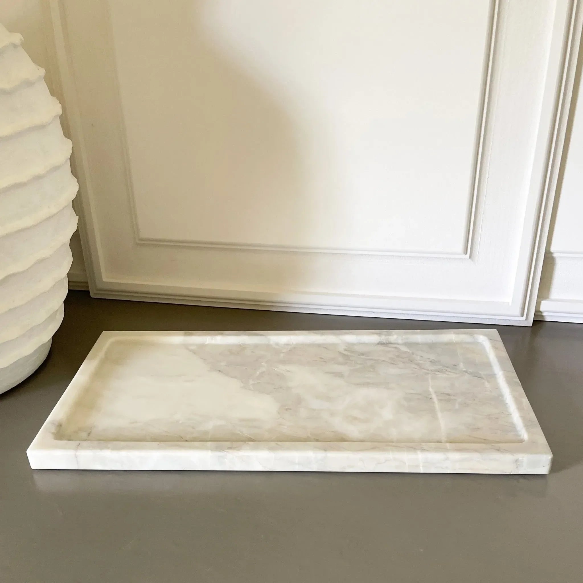 Large Calacatta Marble Tray - The Mayfair Hall