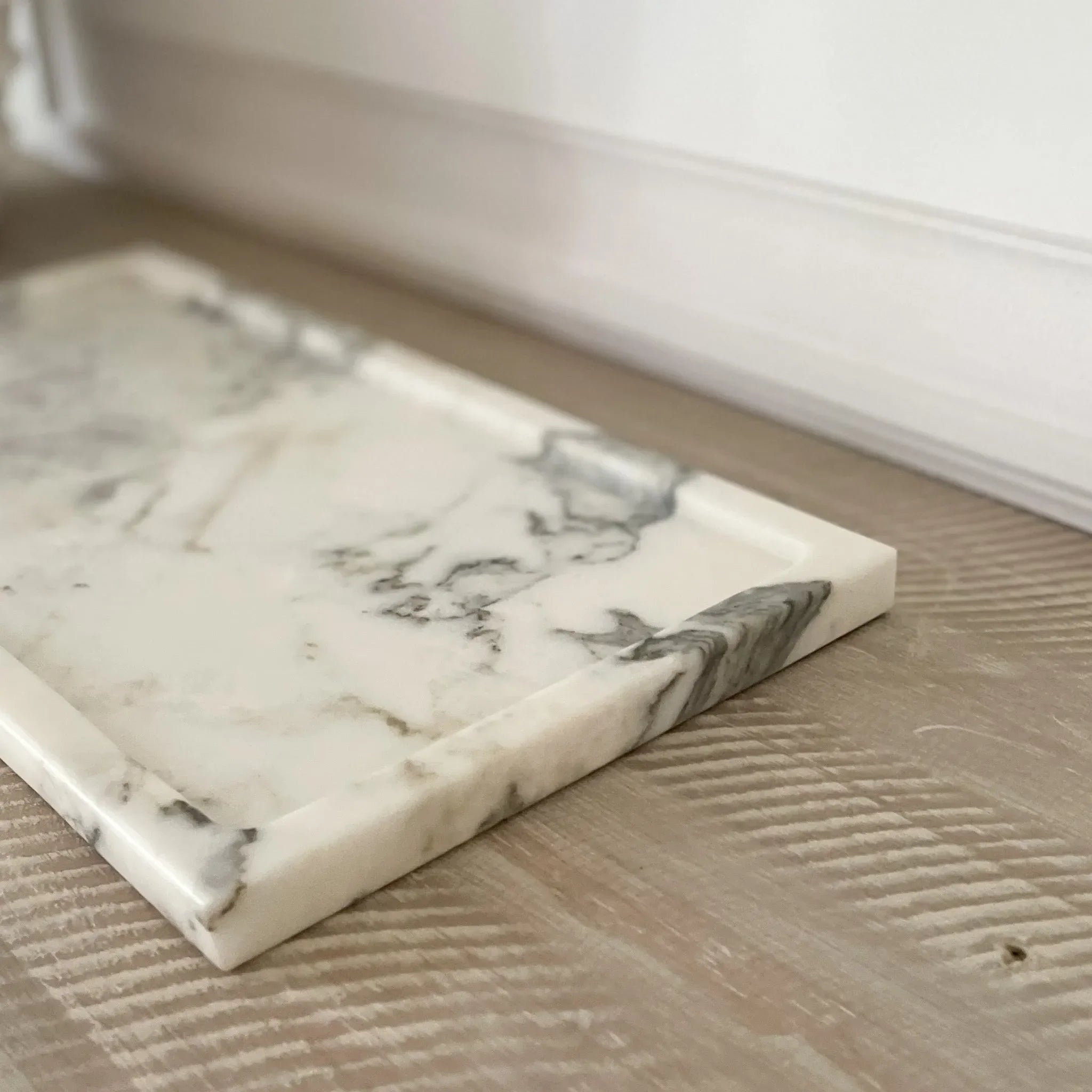 Large Calacatta Vagli Marble Tray - The Mayfair Hall