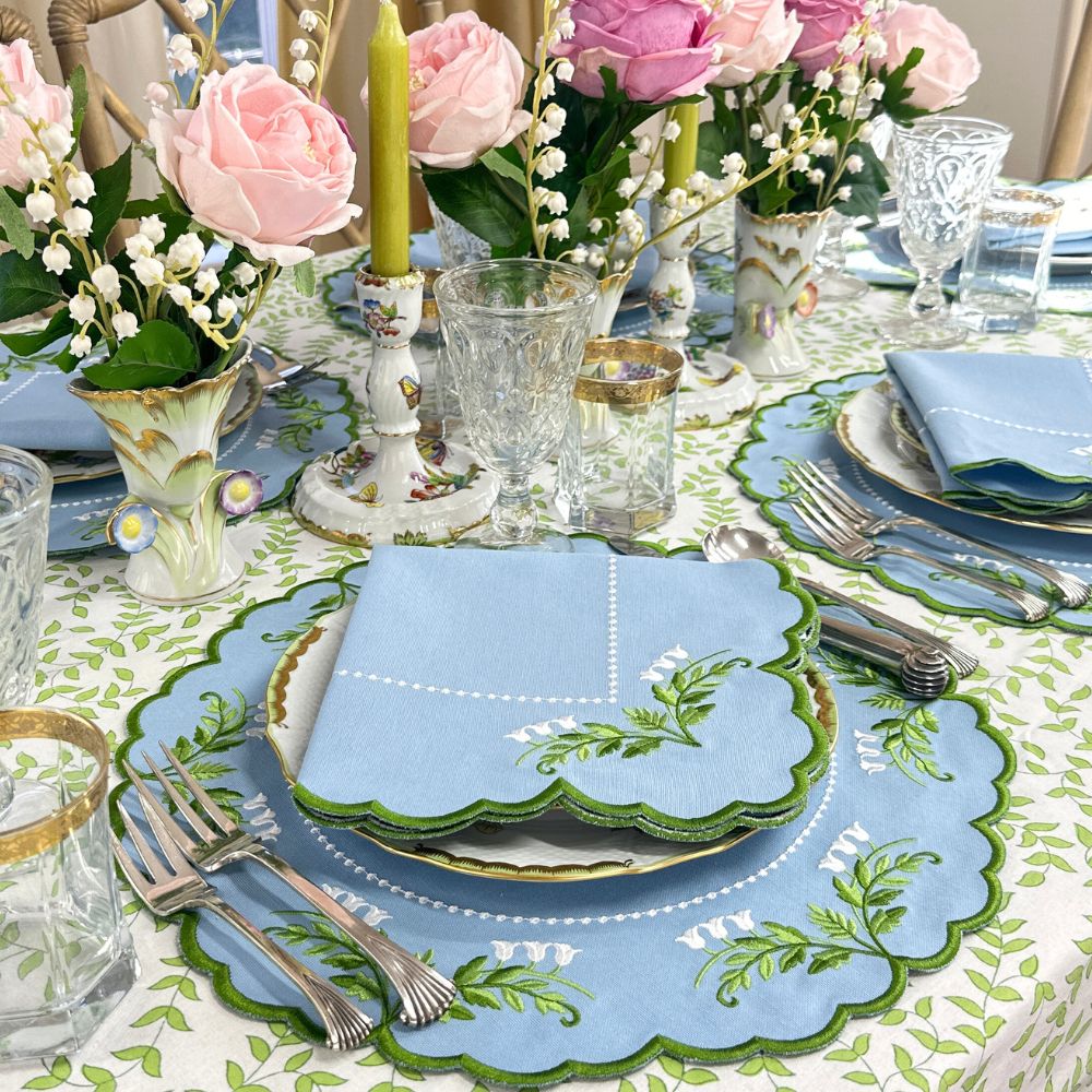 Light Green Leaves - Tablecloth