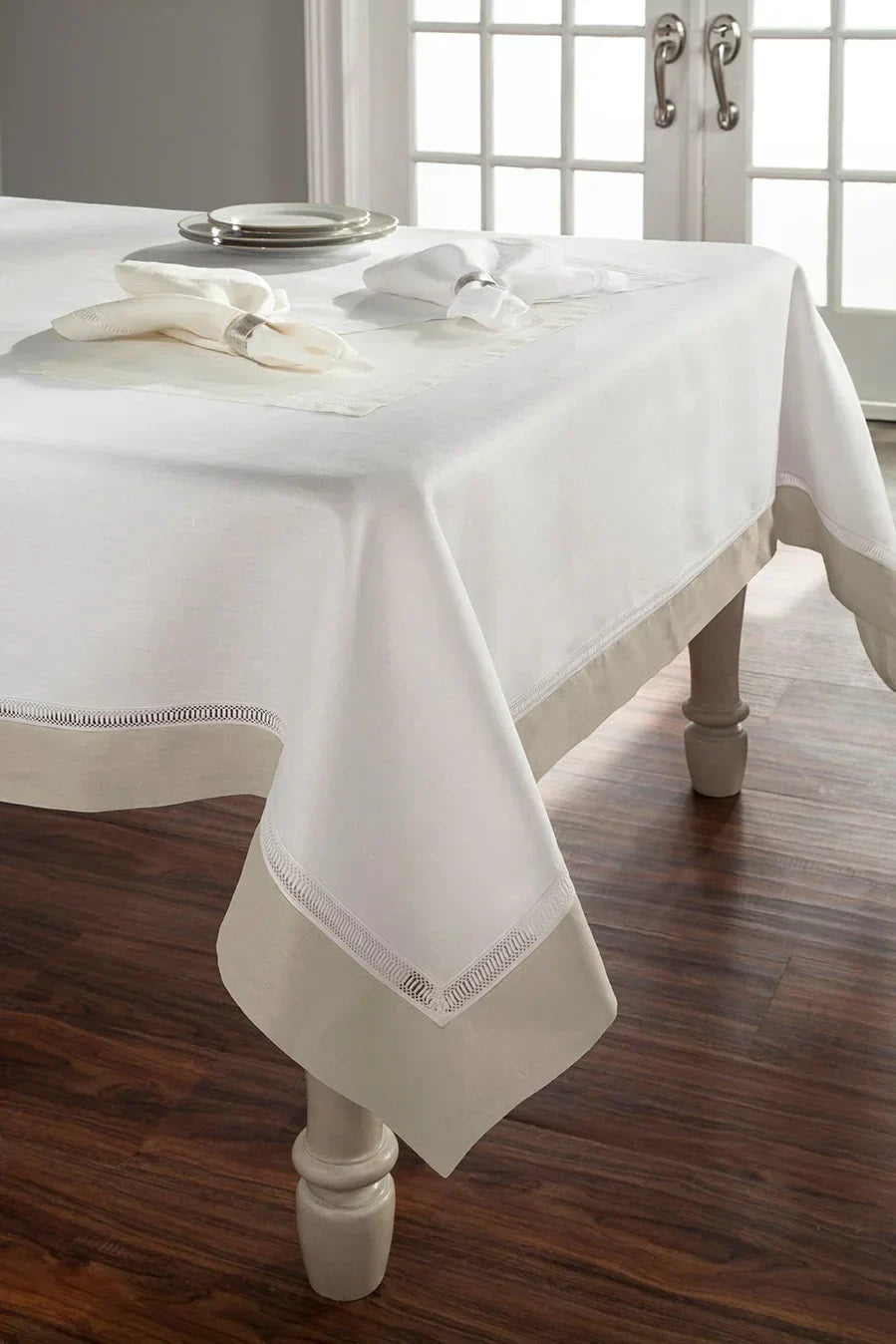 Linea Placemats - The Mayfair Hall