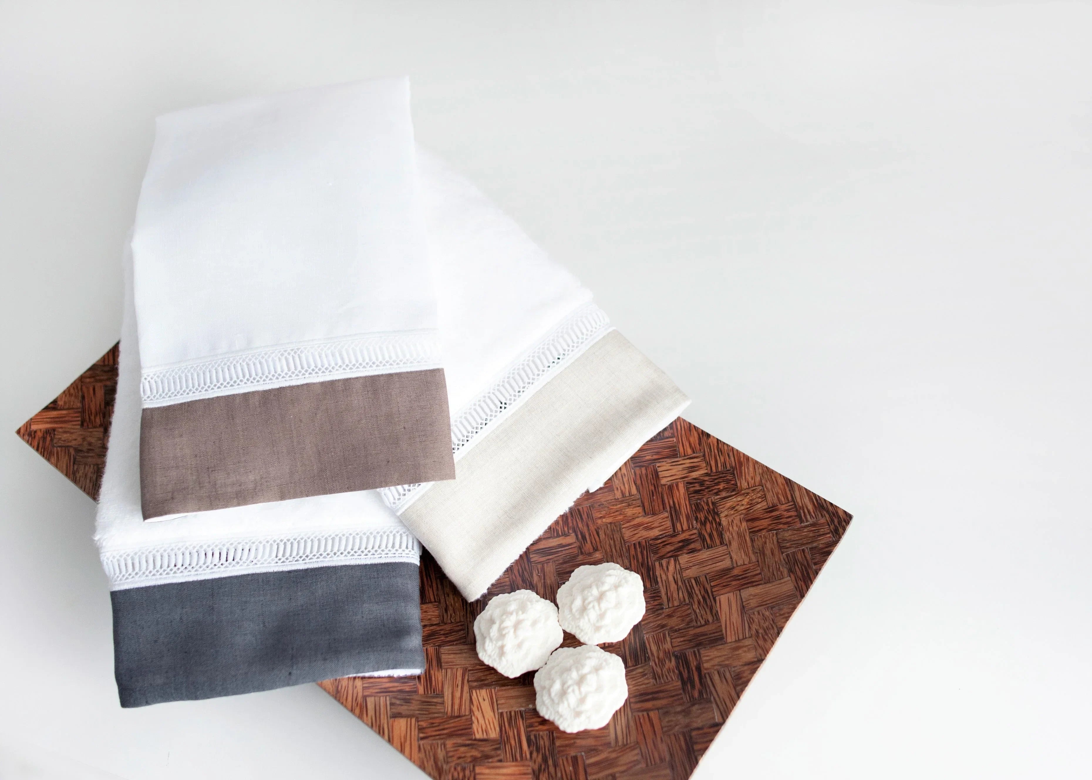 Linea Fingertip Towel - The Mayfair Hall