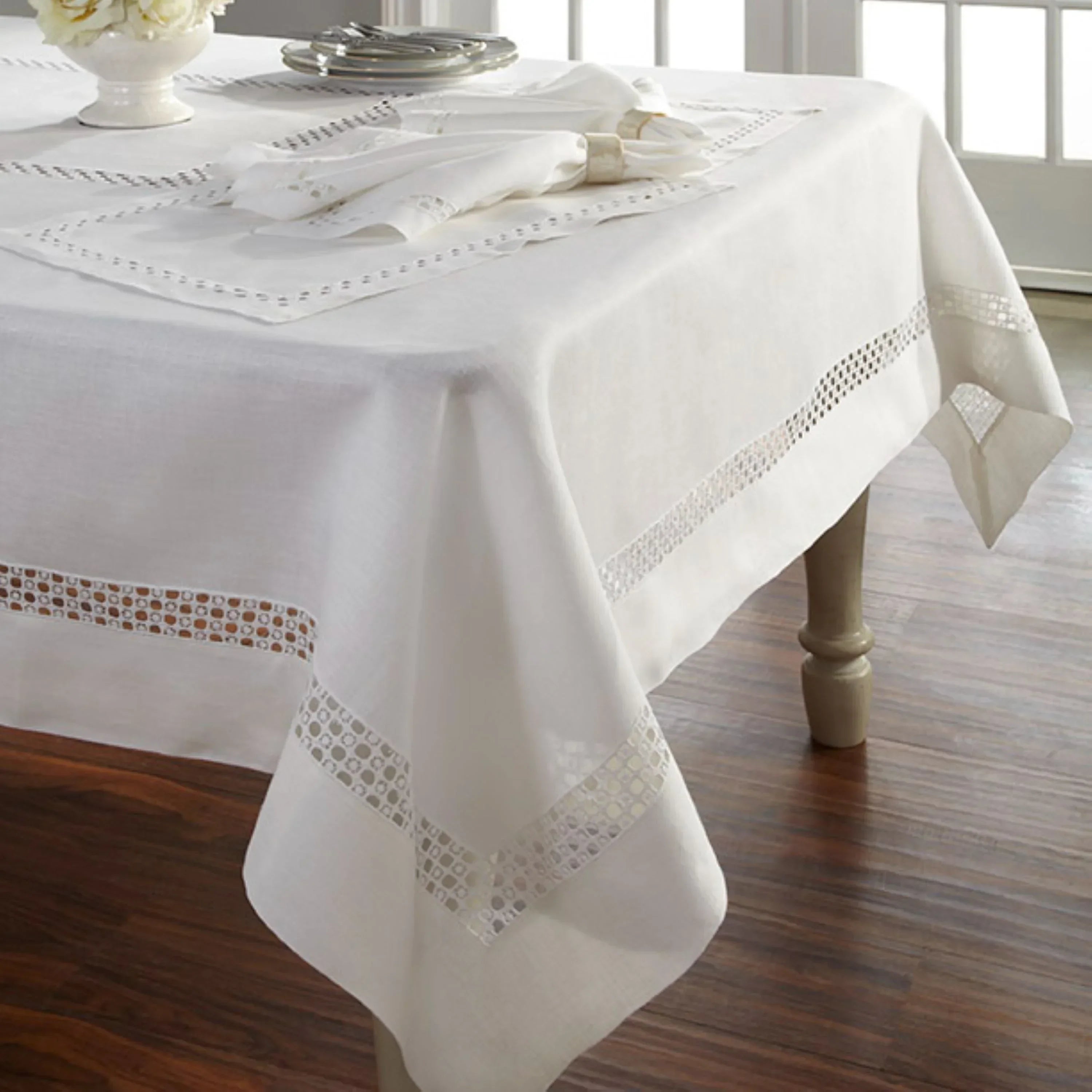 Lotus Tablecloth - The Mayfair Hall