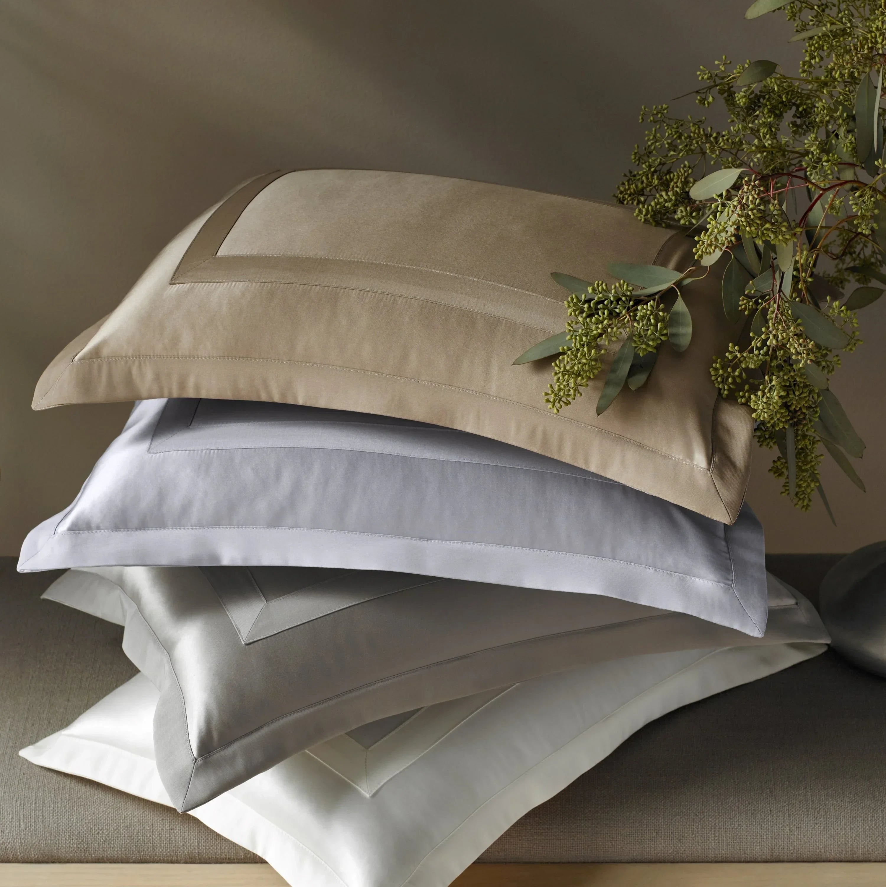 Lustro Flat Sheet - The Mayfair Hall