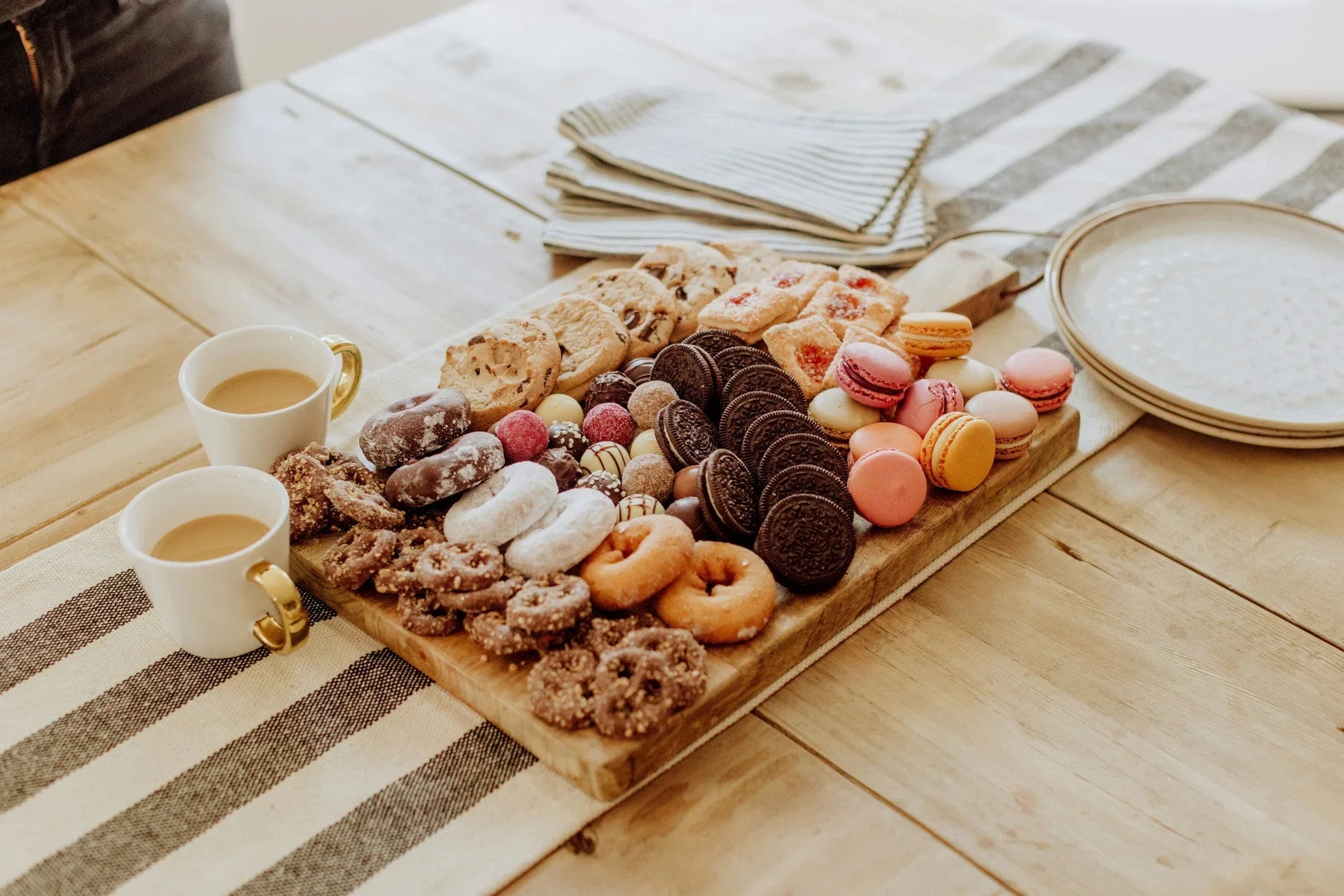 Ravi Rectangular Charcuterie Board - The Mayfair Hall