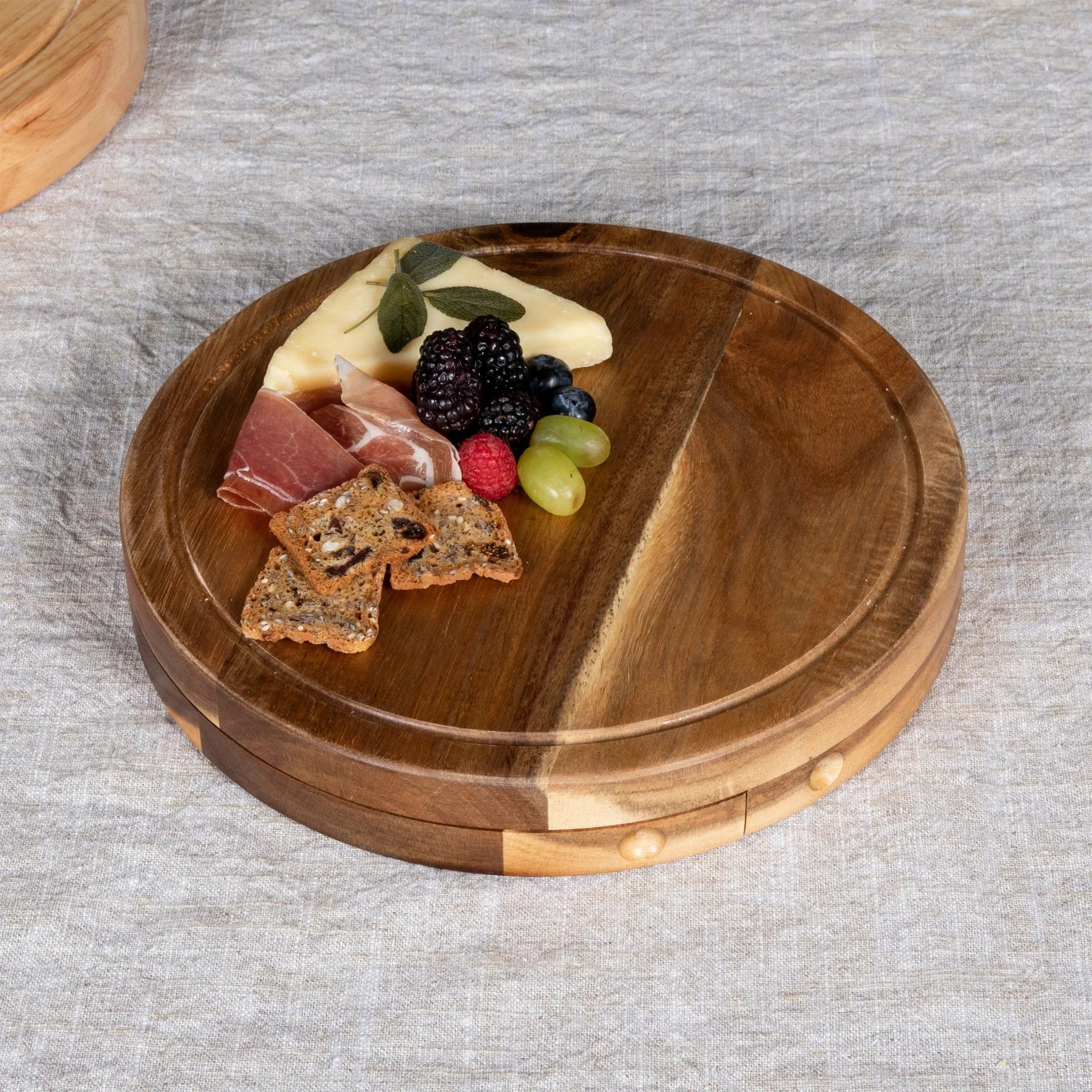Acacia Circo Cheese Cutting Board & Tools Set - The Mayfair Hall