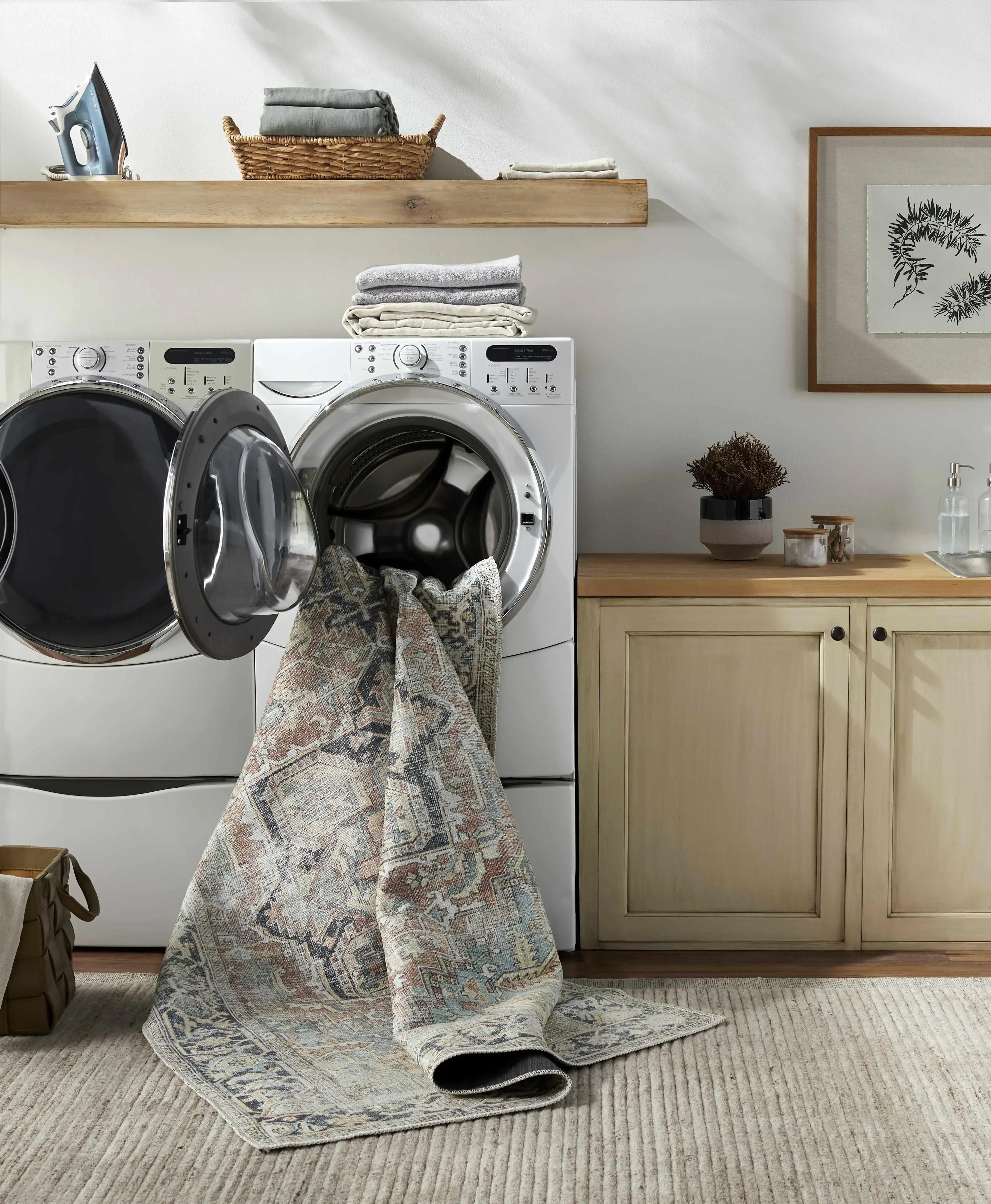 Nisa Vintage Washable Area Rug - The Mayfair Hall