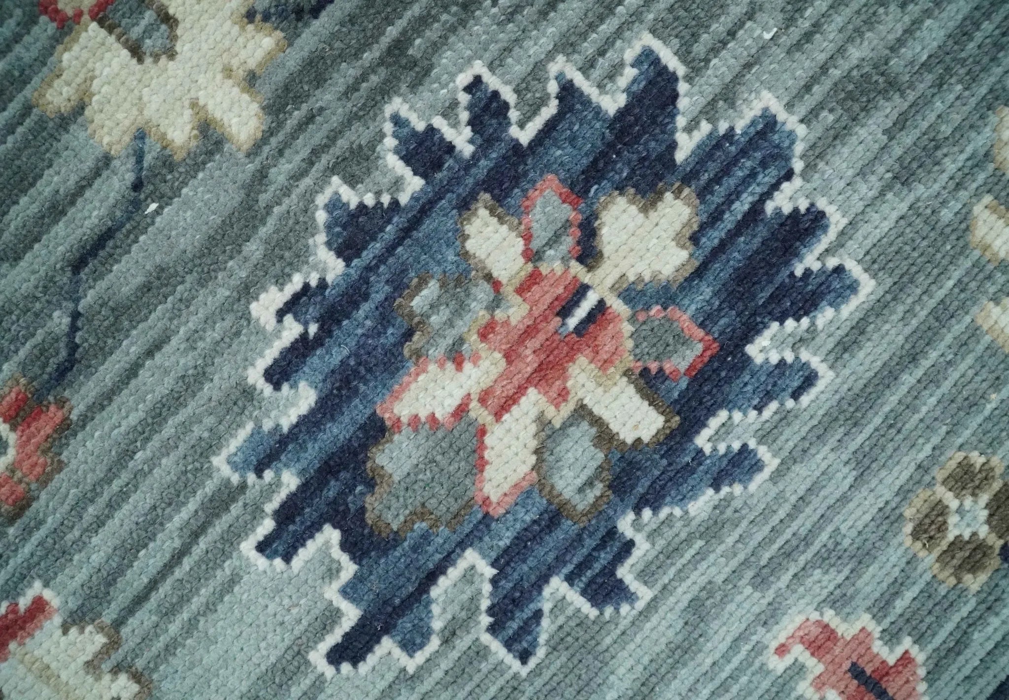 Oushak Gray Silver, Ivory and Beige 3x5, 4x6, 5x8, 6x9, 8x10 and 9x12 Hand Knotted Traditional Antique Persian Wool Area Rug | TRD2803 - The Rug Decor