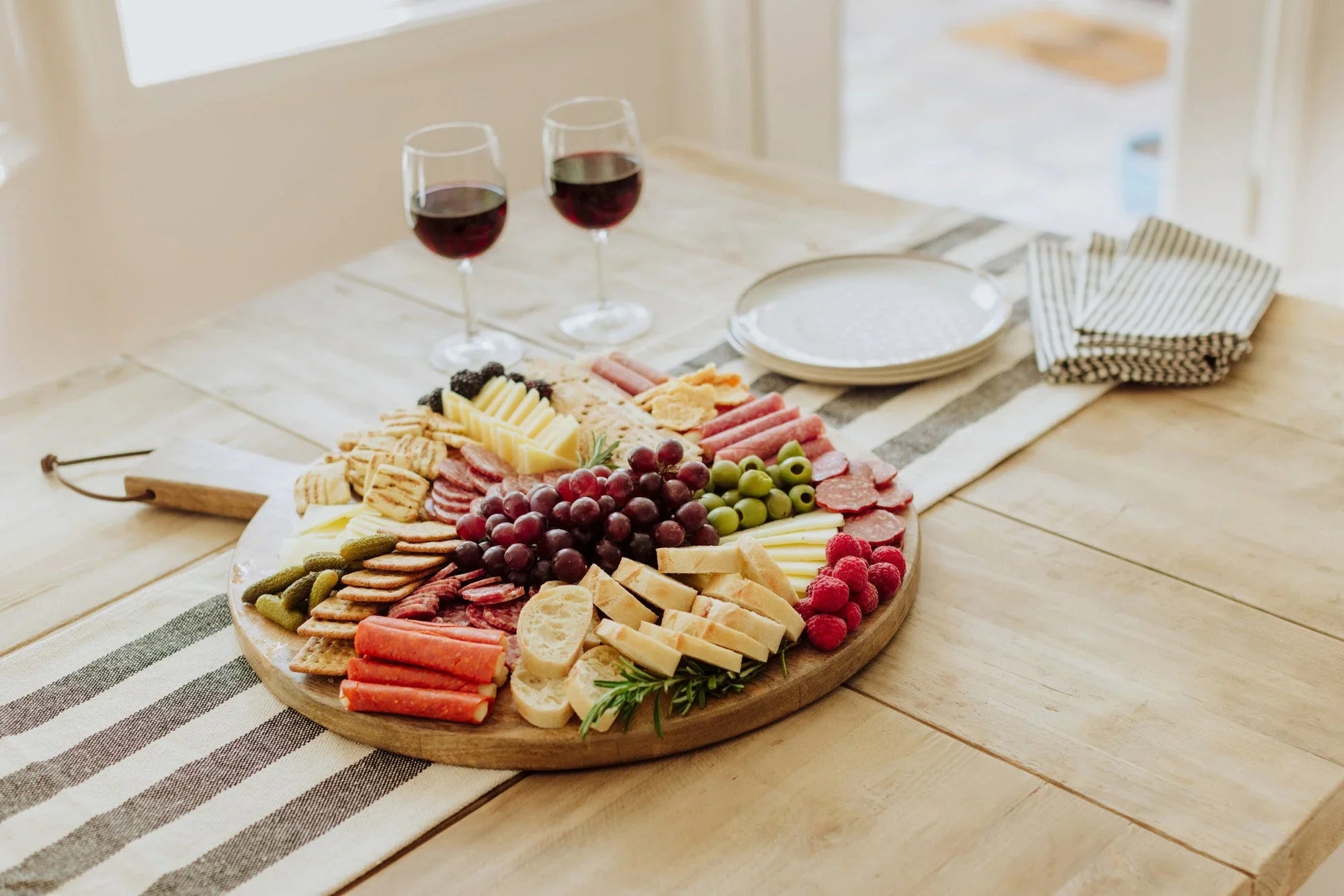 Ravi Round Charcuterie Board - The Mayfair Hall