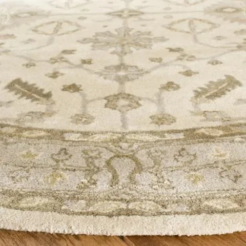 Royalty Wool Rug in Cream and Light Gray - The Mayfair Hall