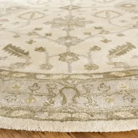 Royalty Wool Rug in Cream and Light Gray - The Mayfair Hall