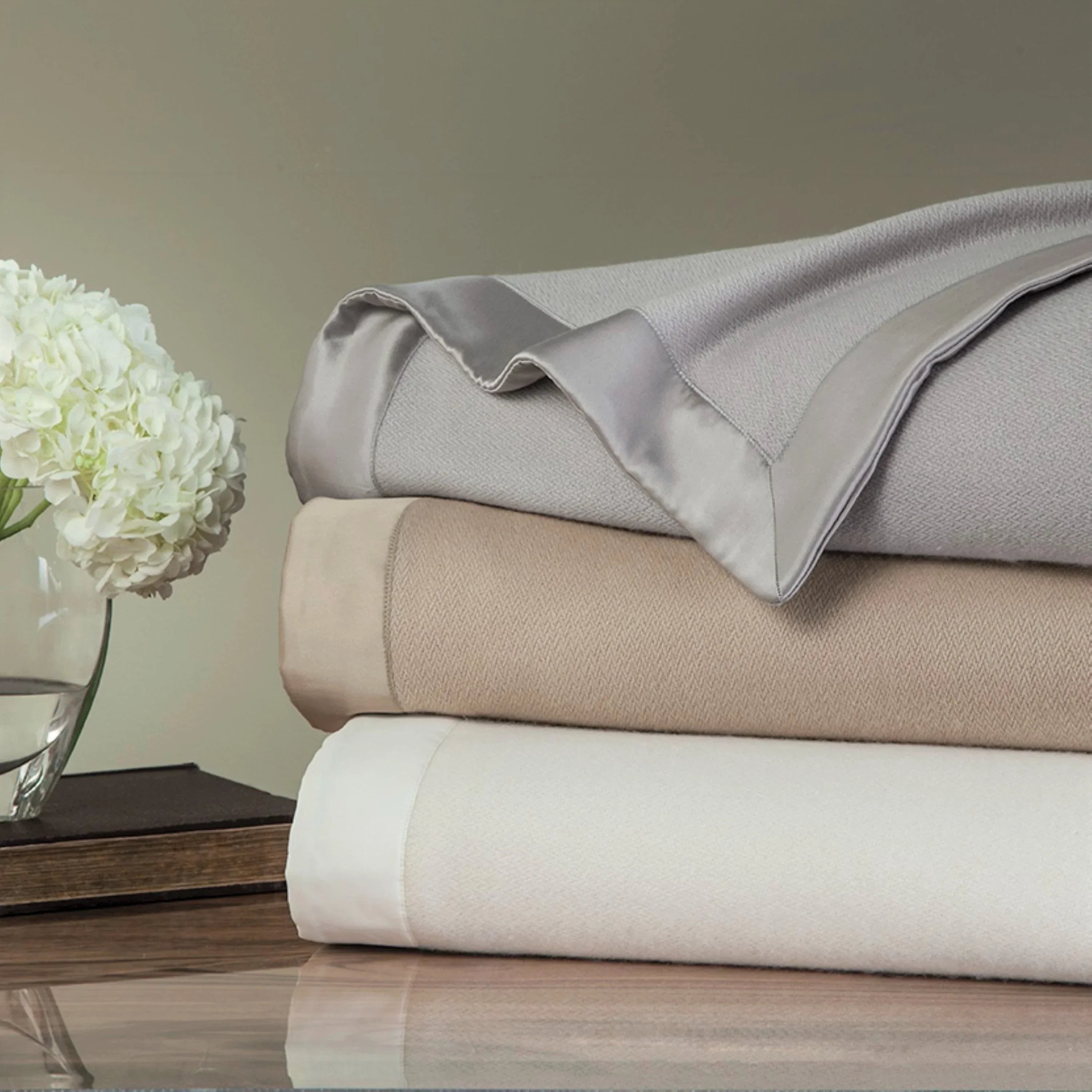 Serena Cashmere Blanket - The Mayfair Hall