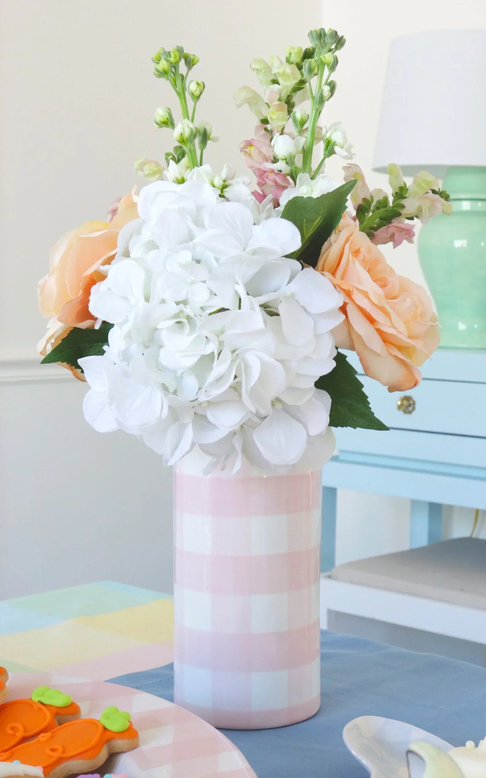 Gingham Column Vase - The Mayfair Hall