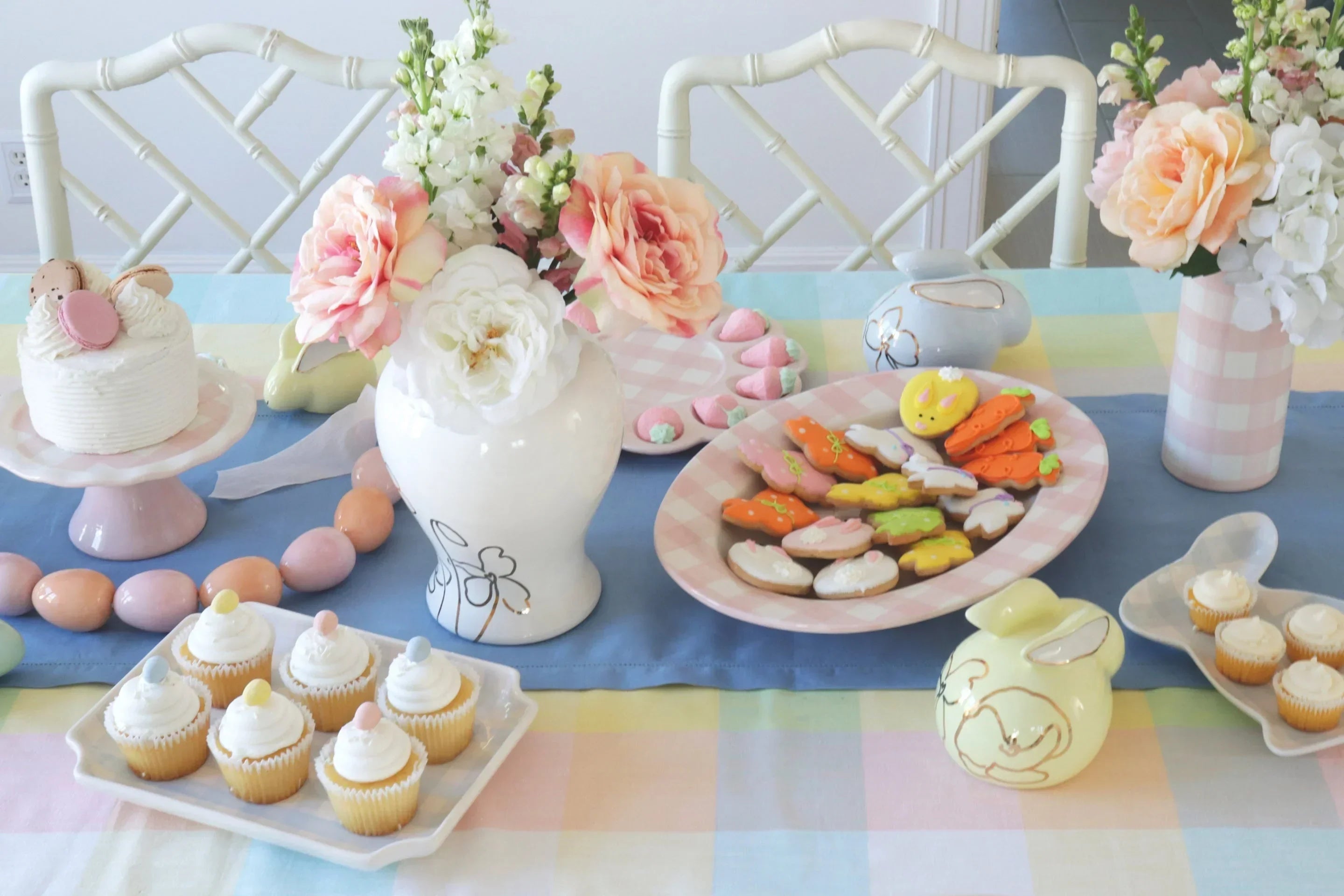 Gingham Column Vase - The Mayfair Hall