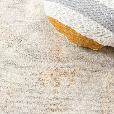 Samarkand Wool Rug in Ivory and Silver - The Mayfair Hall