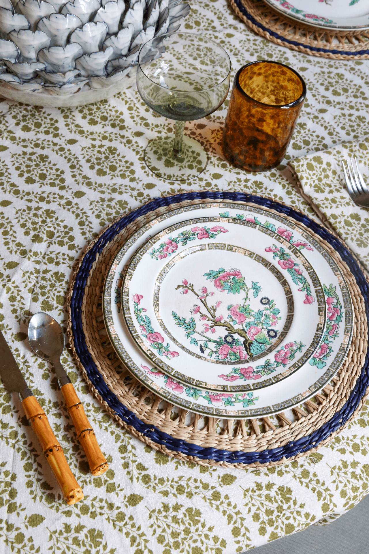 Wisteria Linen Tablecloth