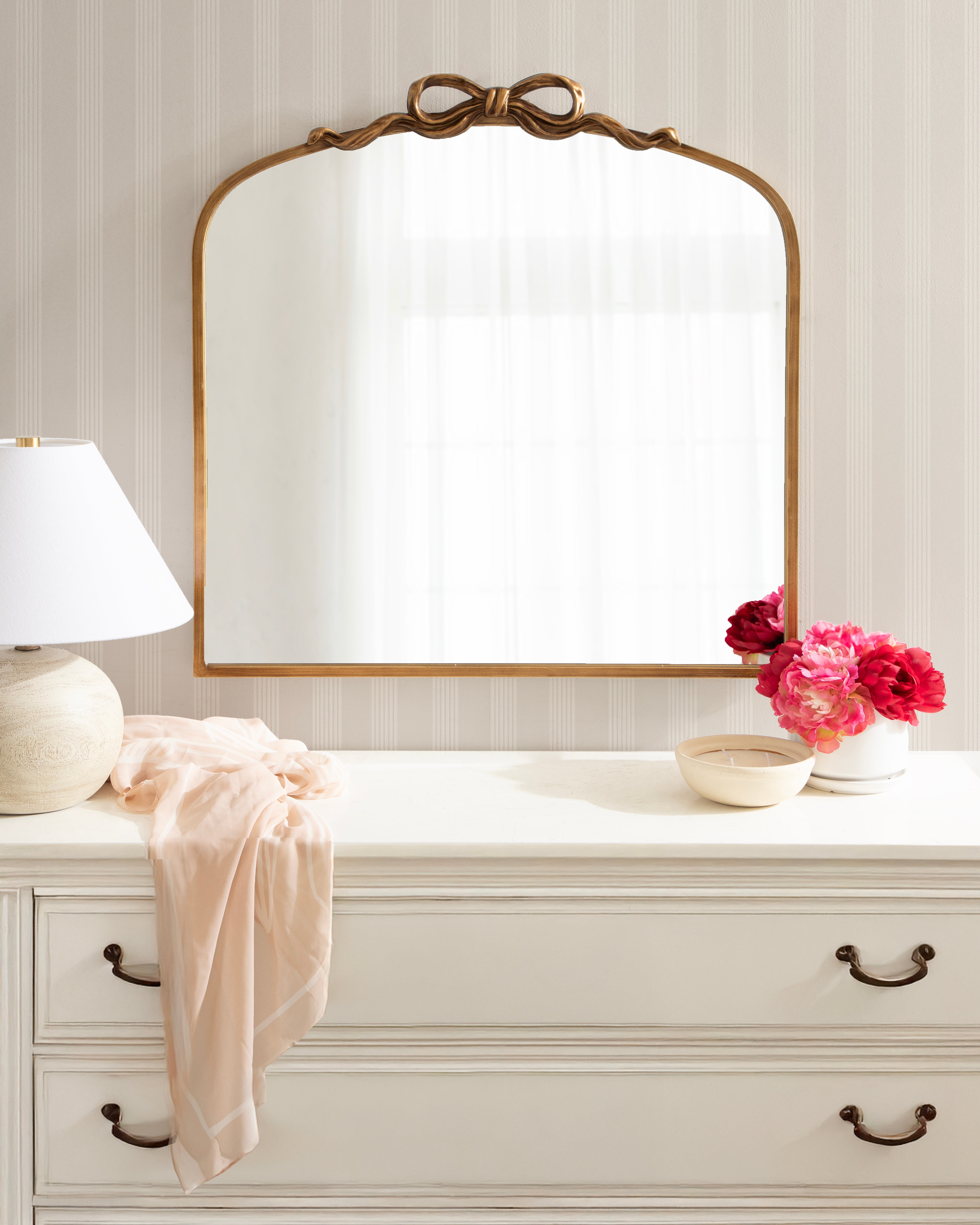 Arendahl Ribbon Arched Mirror