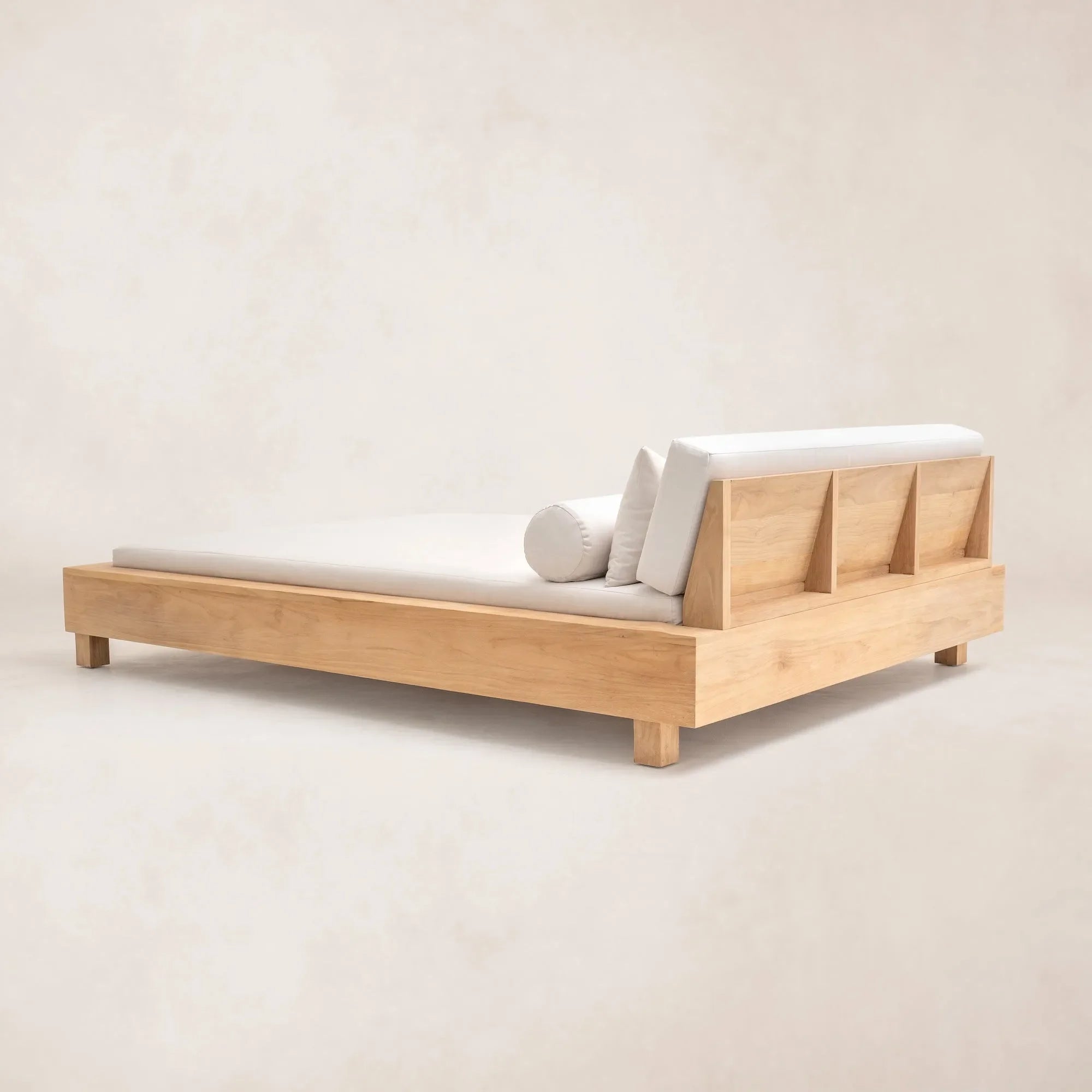 Ojai Outdoor Daybed - Full - The Mayfair Hall