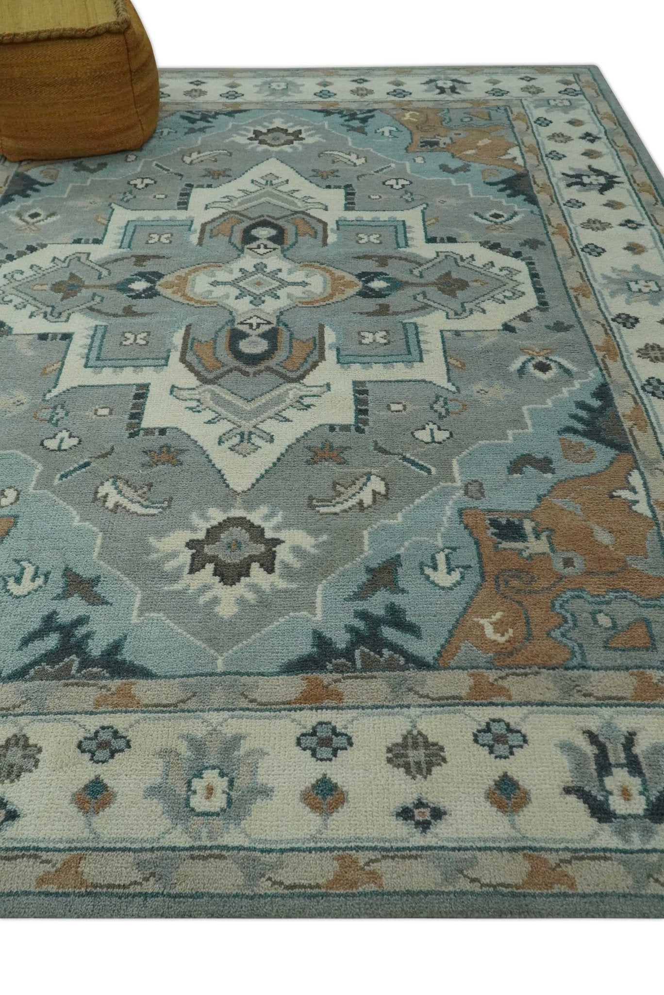 Traditional Heriz Gray and Ivory 7x9 and 8x10 Floral Hand Knotted wool Area Rug