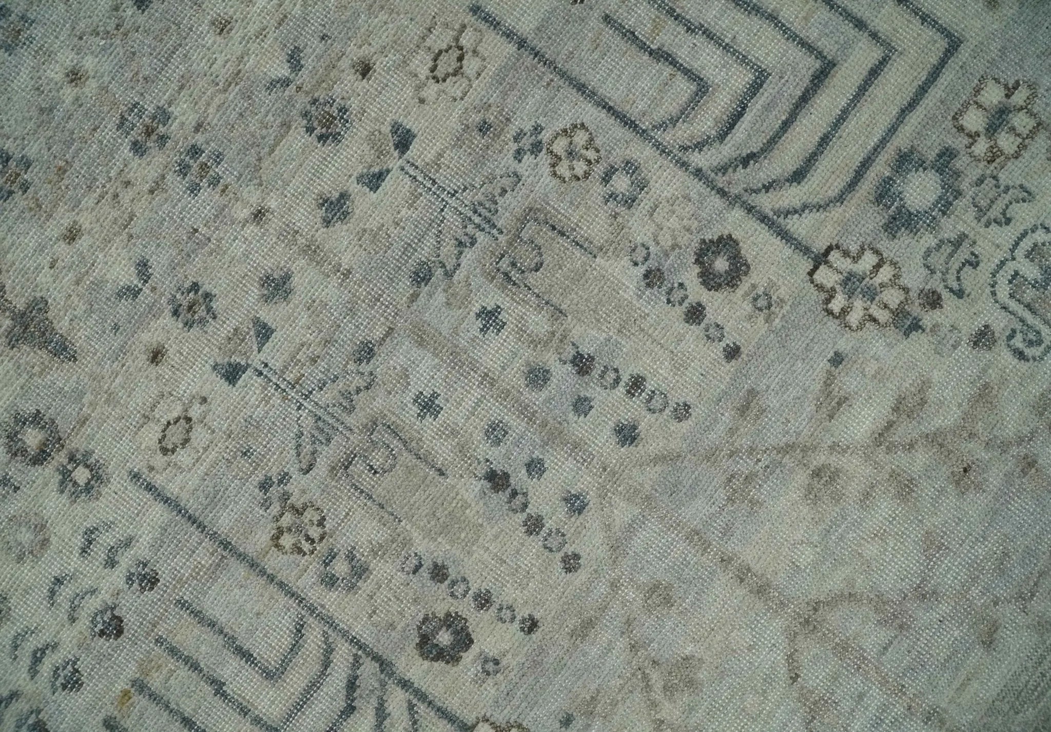 Tree of life Antique Distressed Finished Gray and Silver Low Pile Multi Size wool Area Rug - The Rug Decor