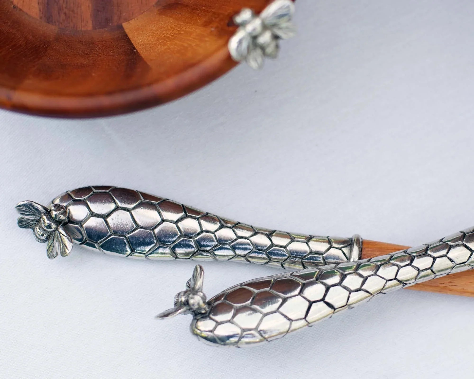 Little Bees Salad Server Set - The Mayfair Hall