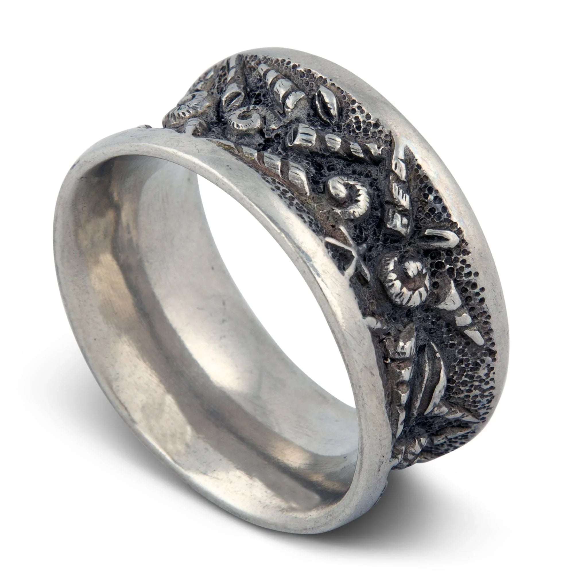 Coastal Tide Pool Napkin Ring - The Mayfair Hall