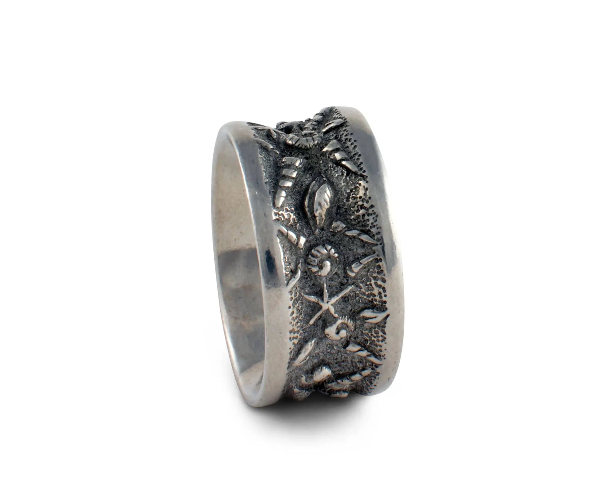 Coastal Tide Pool Napkin Ring - The Mayfair Hall
