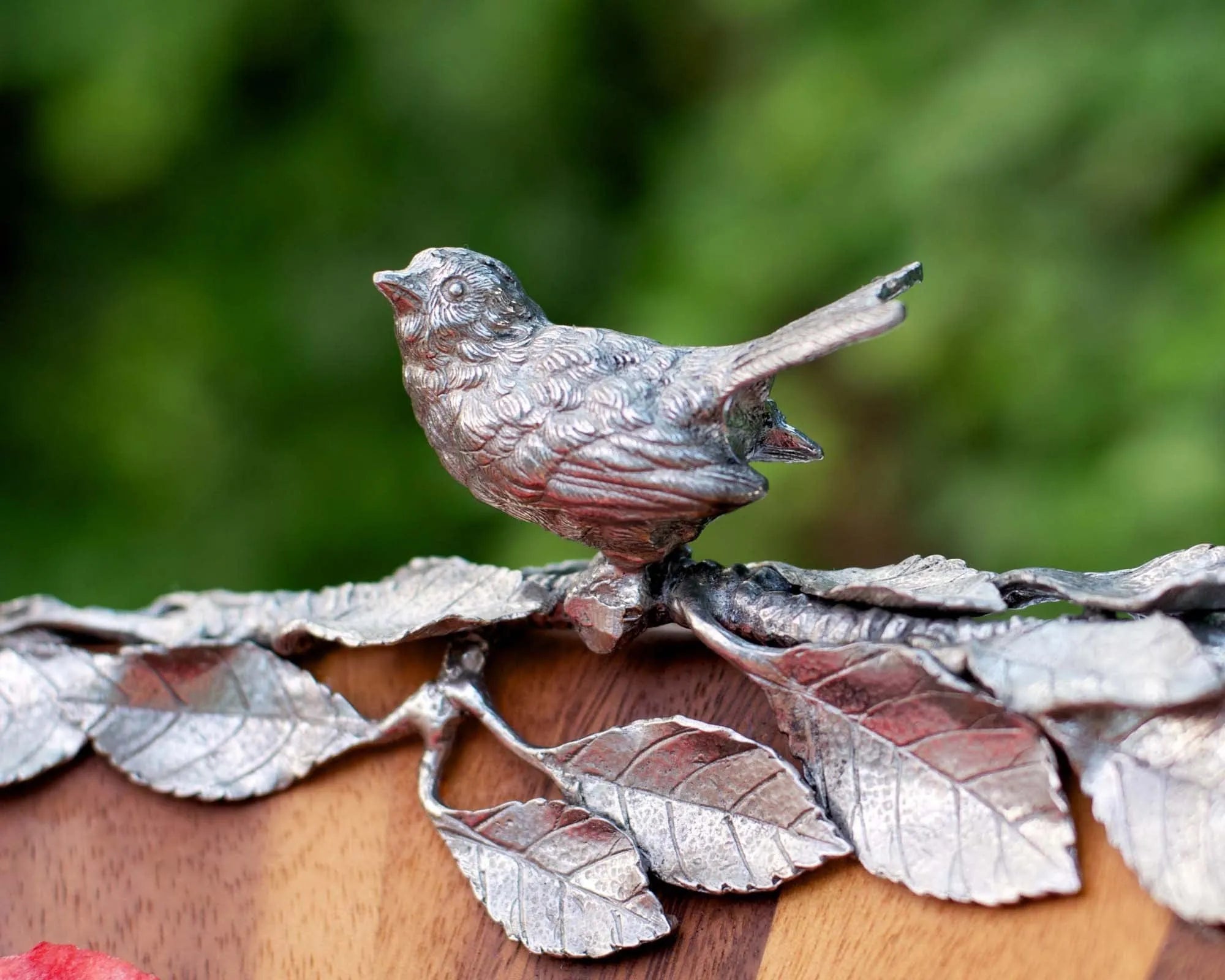 Song Bird Salad Serving Bowl - The Mayfair Hall