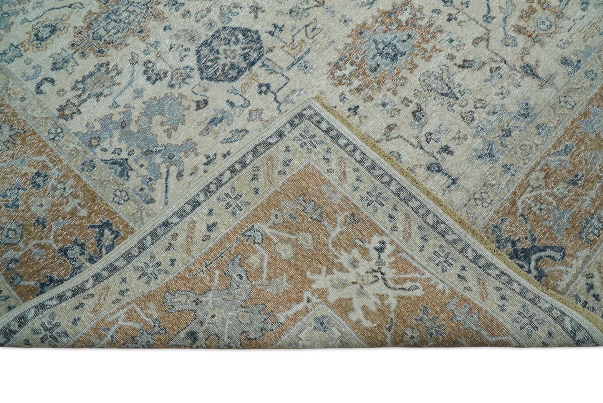 Vintage Style Ivory and Rust 8x10 Traditional Textured Low Pile Wool Rug