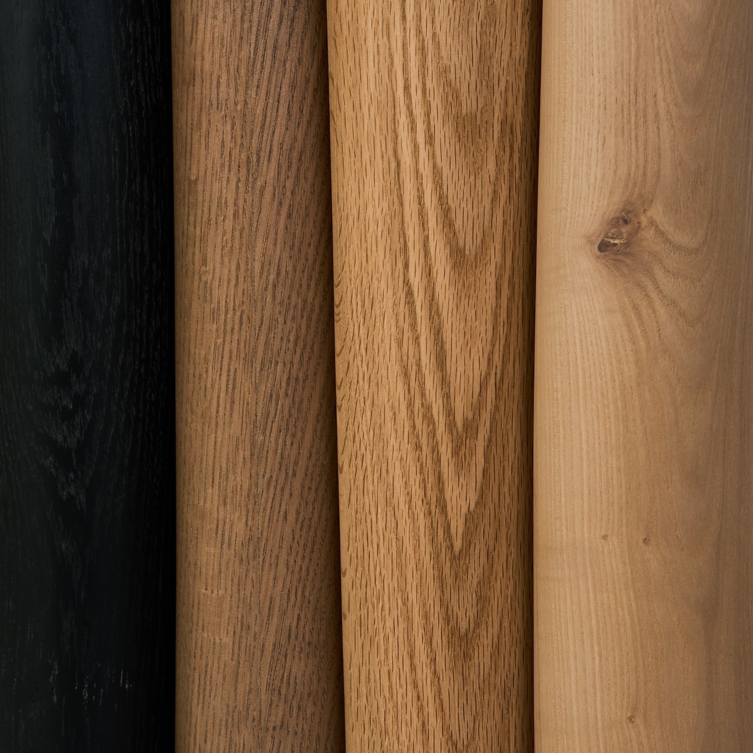 Round Topa Topa Dining Table - Natural