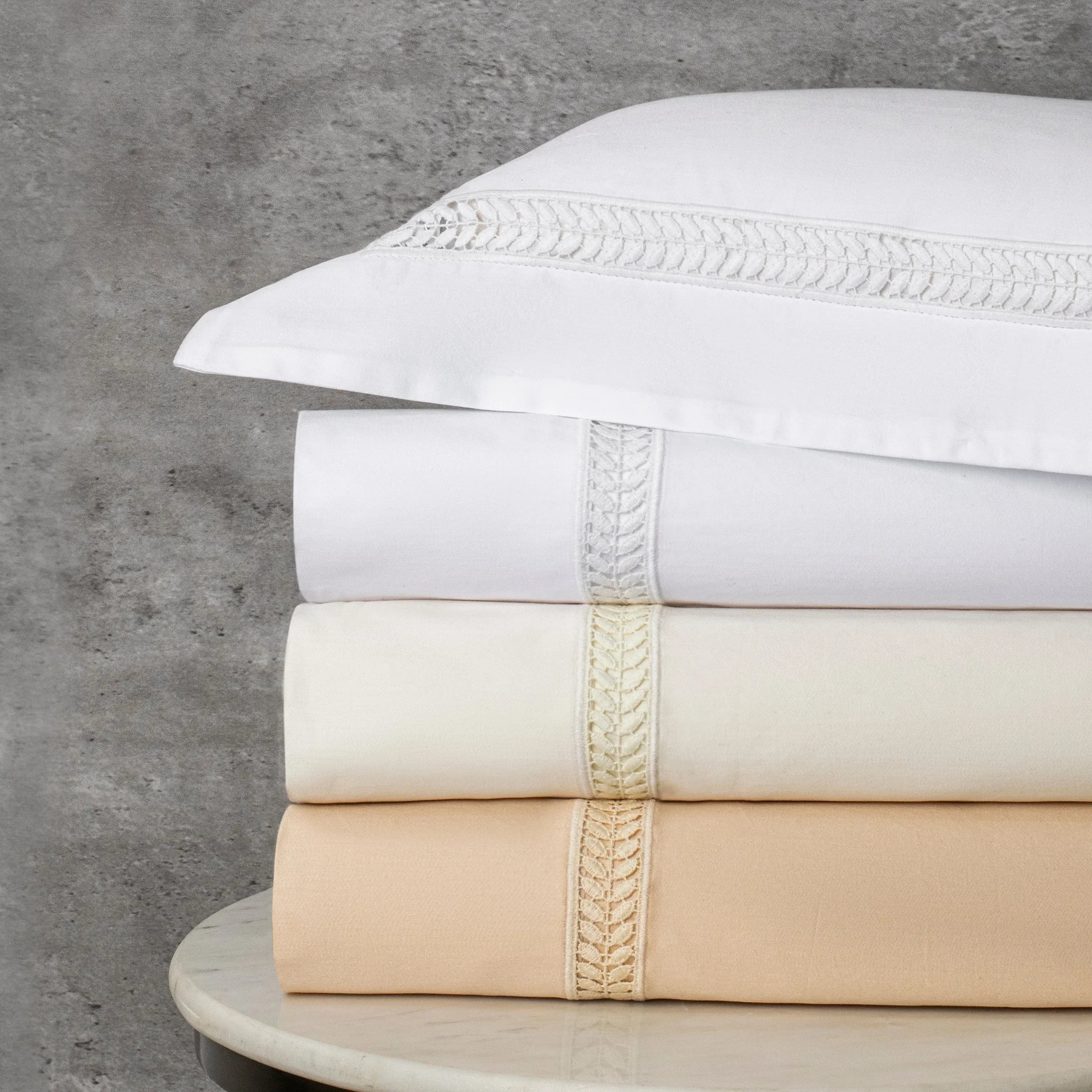 Wreath Pair of Pillowcases - The Mayfair Hall