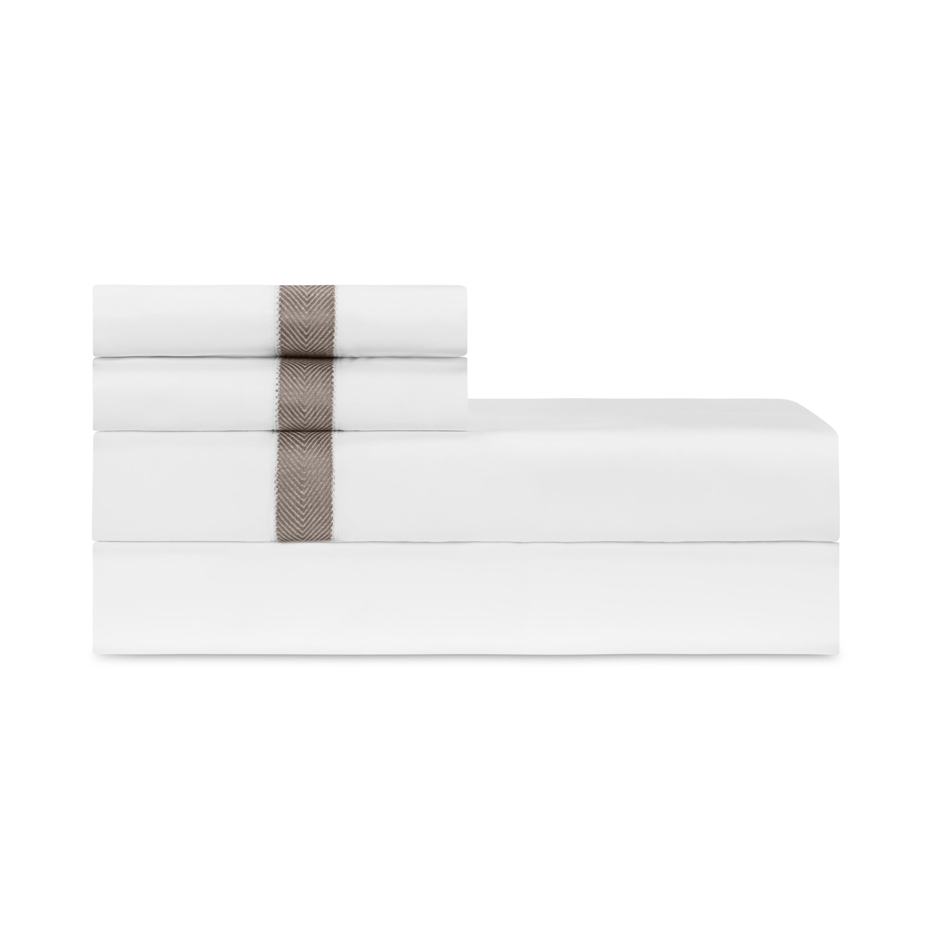 Yves Pair of Pillowcases