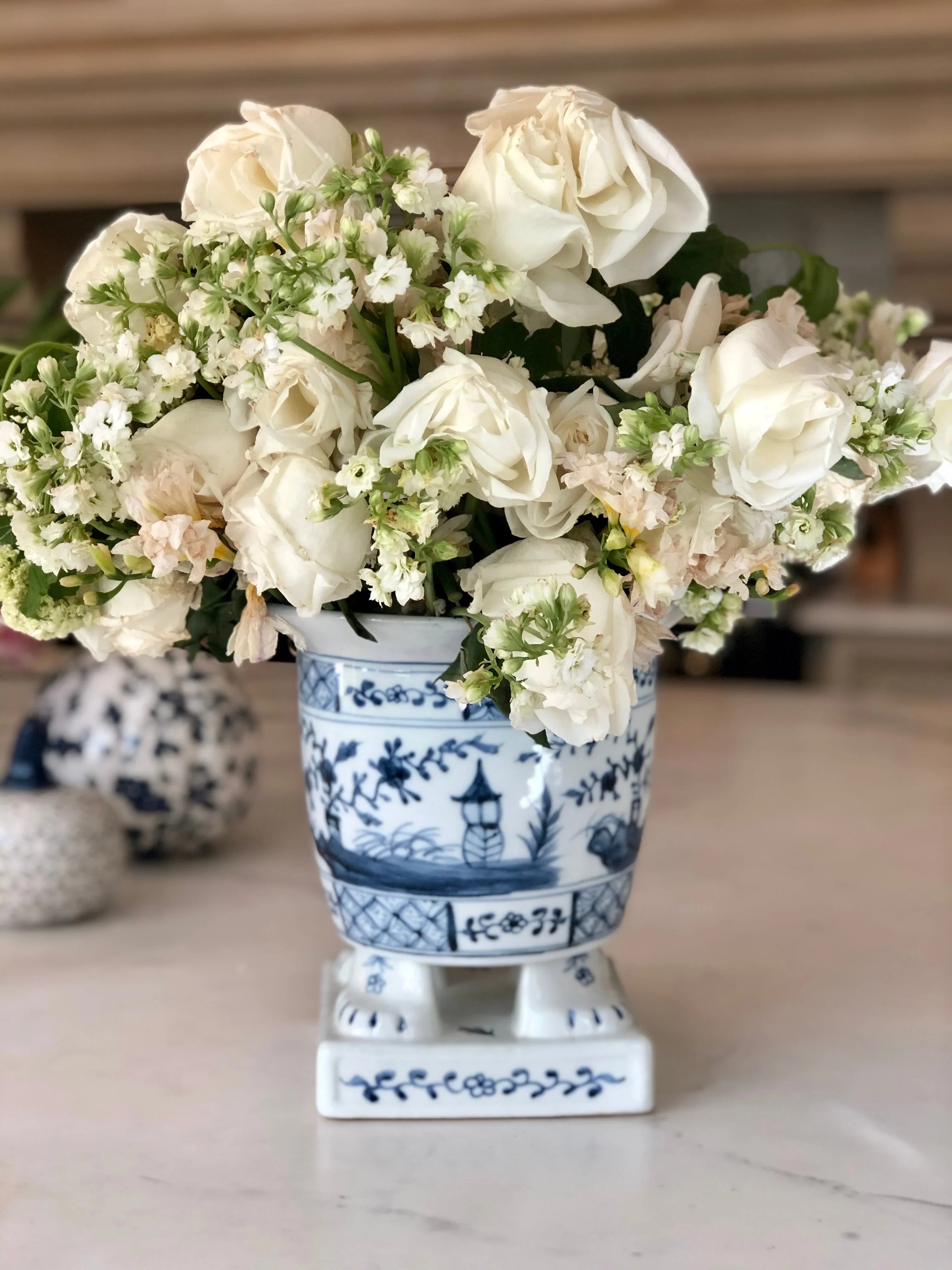 Light BLUE FOOTED VILLAGE SCENE PLANTER - The Mayfair Hall