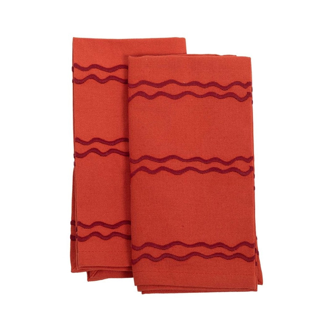 Atardecer Wave Cotton Dinner Napkins in Coral Red by Isla Capricho — Set of 4