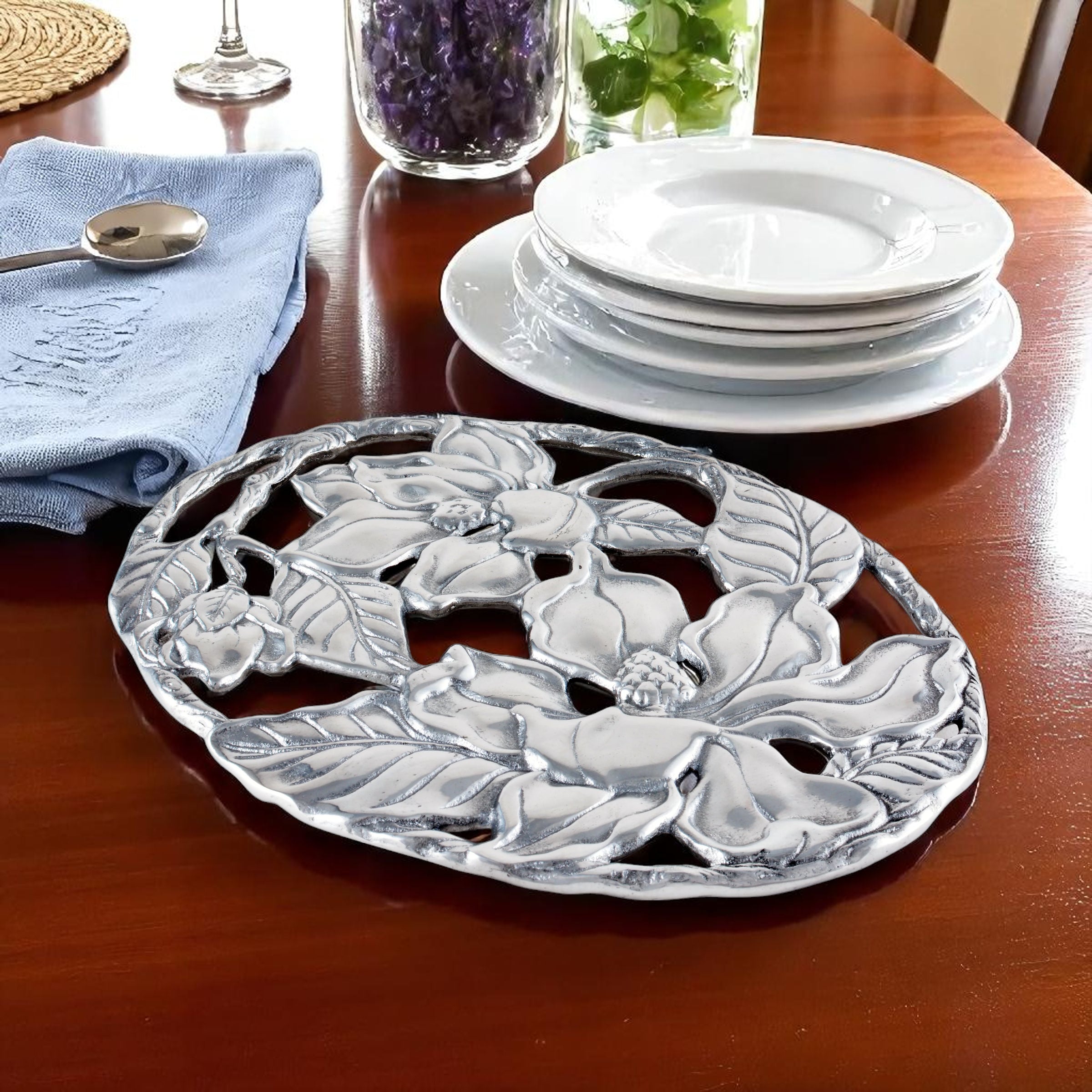 Magnolia Trivet
