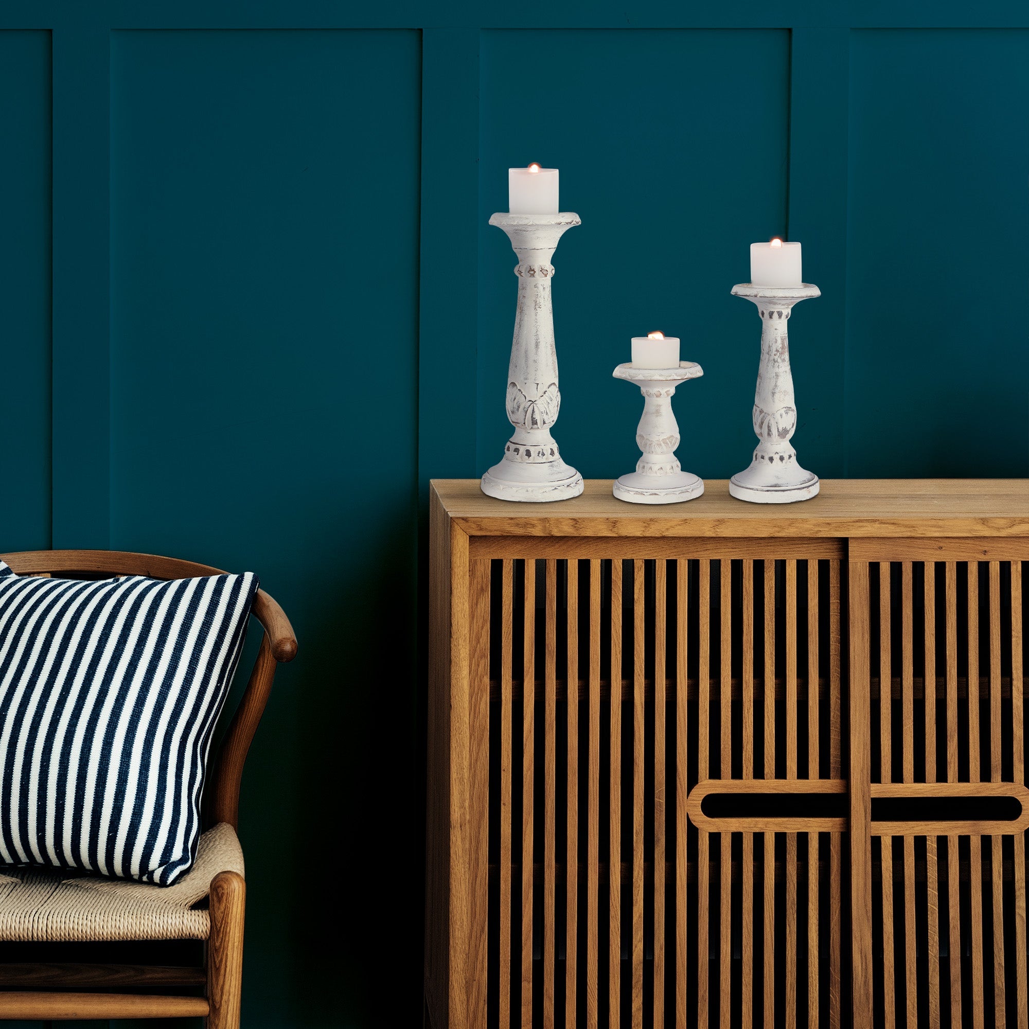 Pakshi Rustic White Pillar Candleholder Set