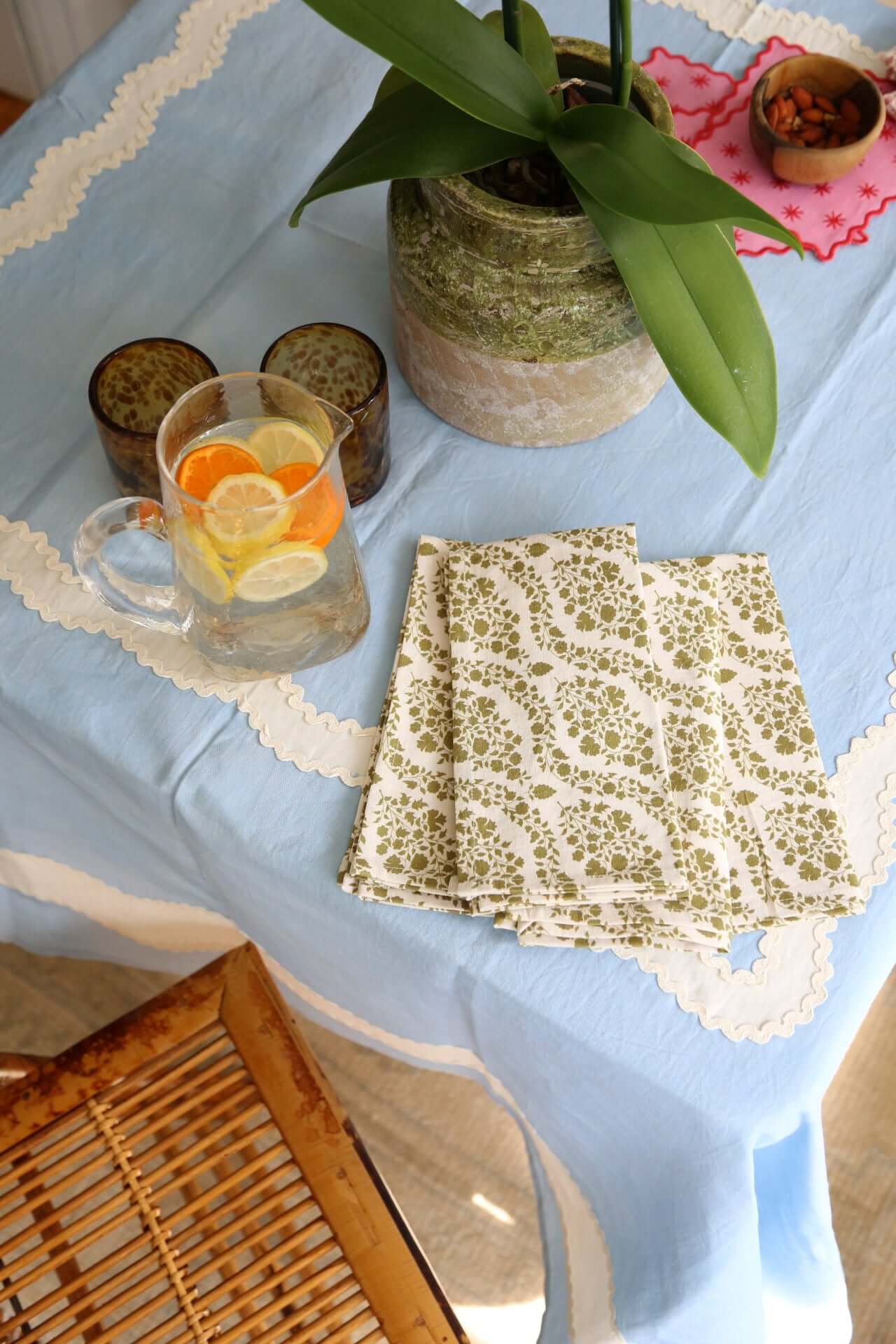 Wisteria Linen Napkins, Set of 4