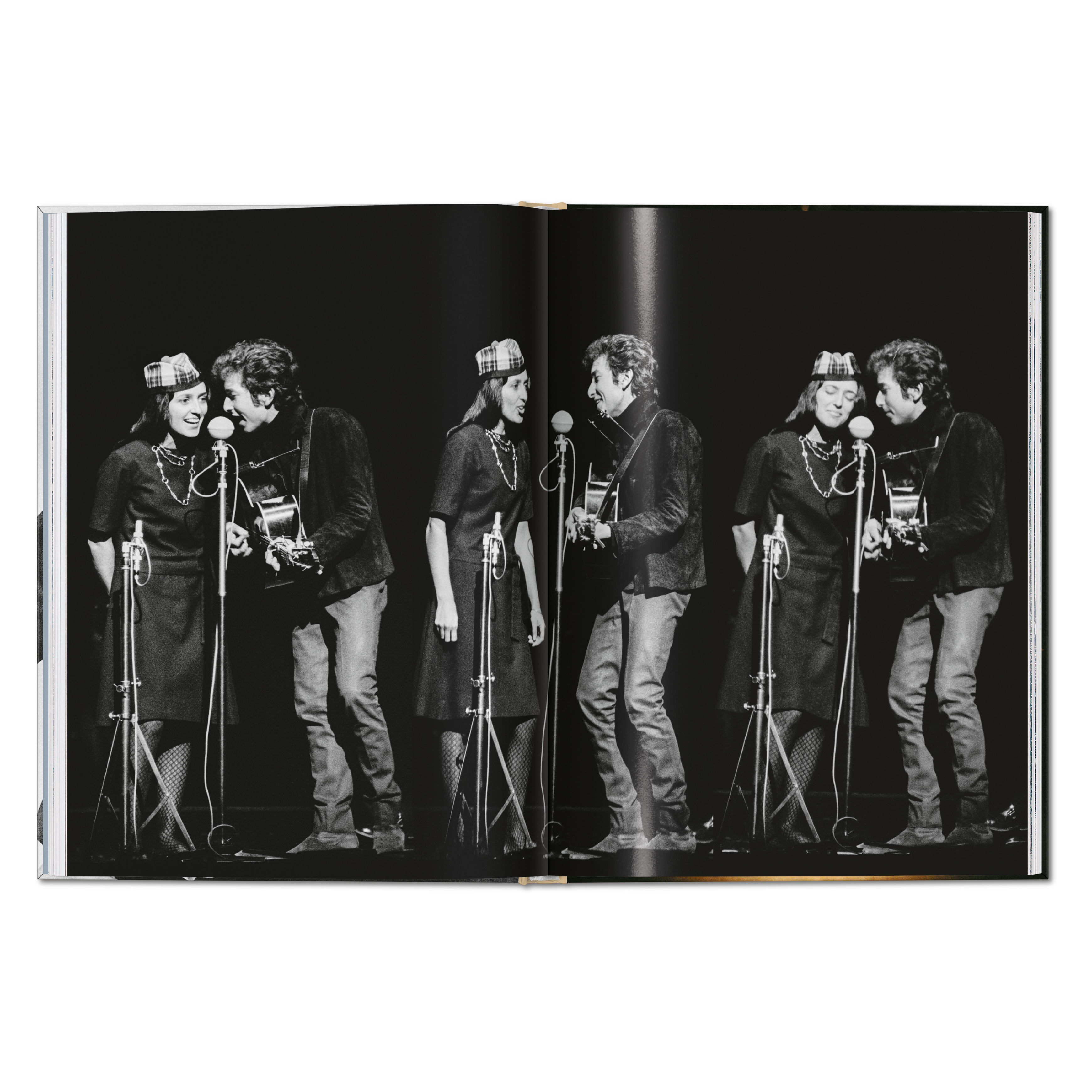 Daniel Kramer. Bob Dylan. A Year and a Day (English)