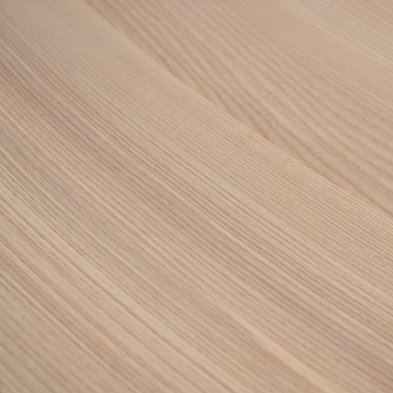 Round Topa Topa Dining Table - Natural