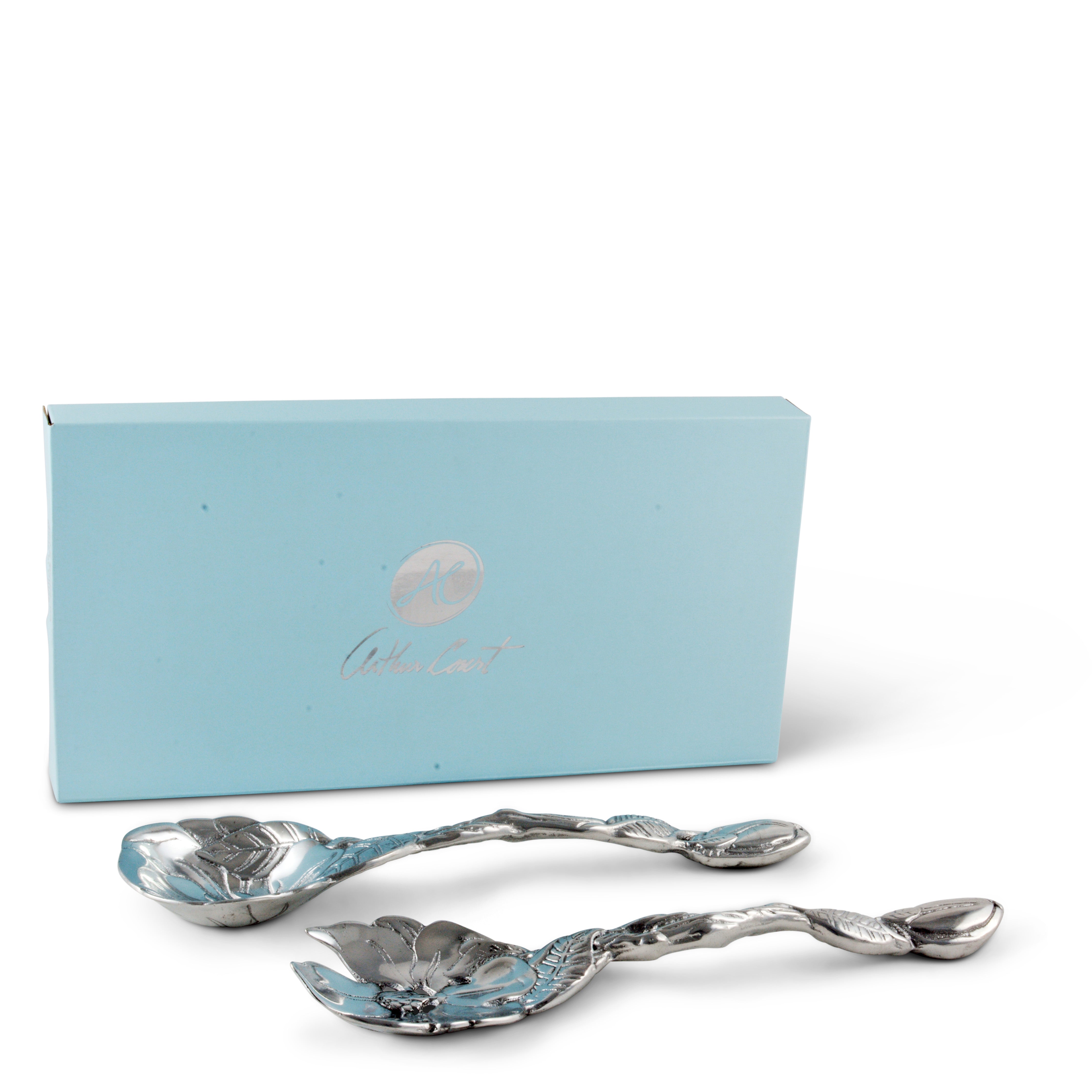 Magnolia Serving Set