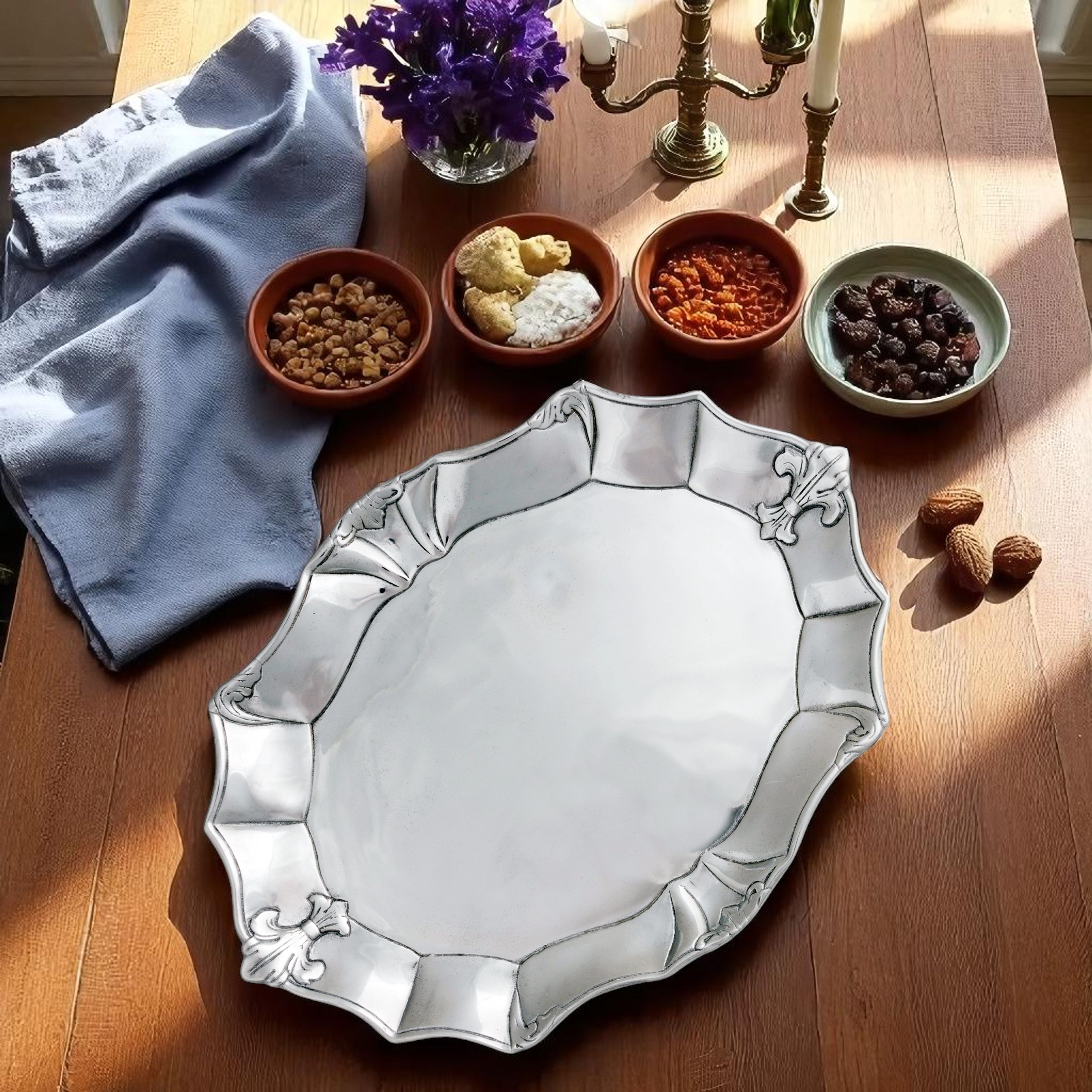 Fleur-De-Lis Oval Platter