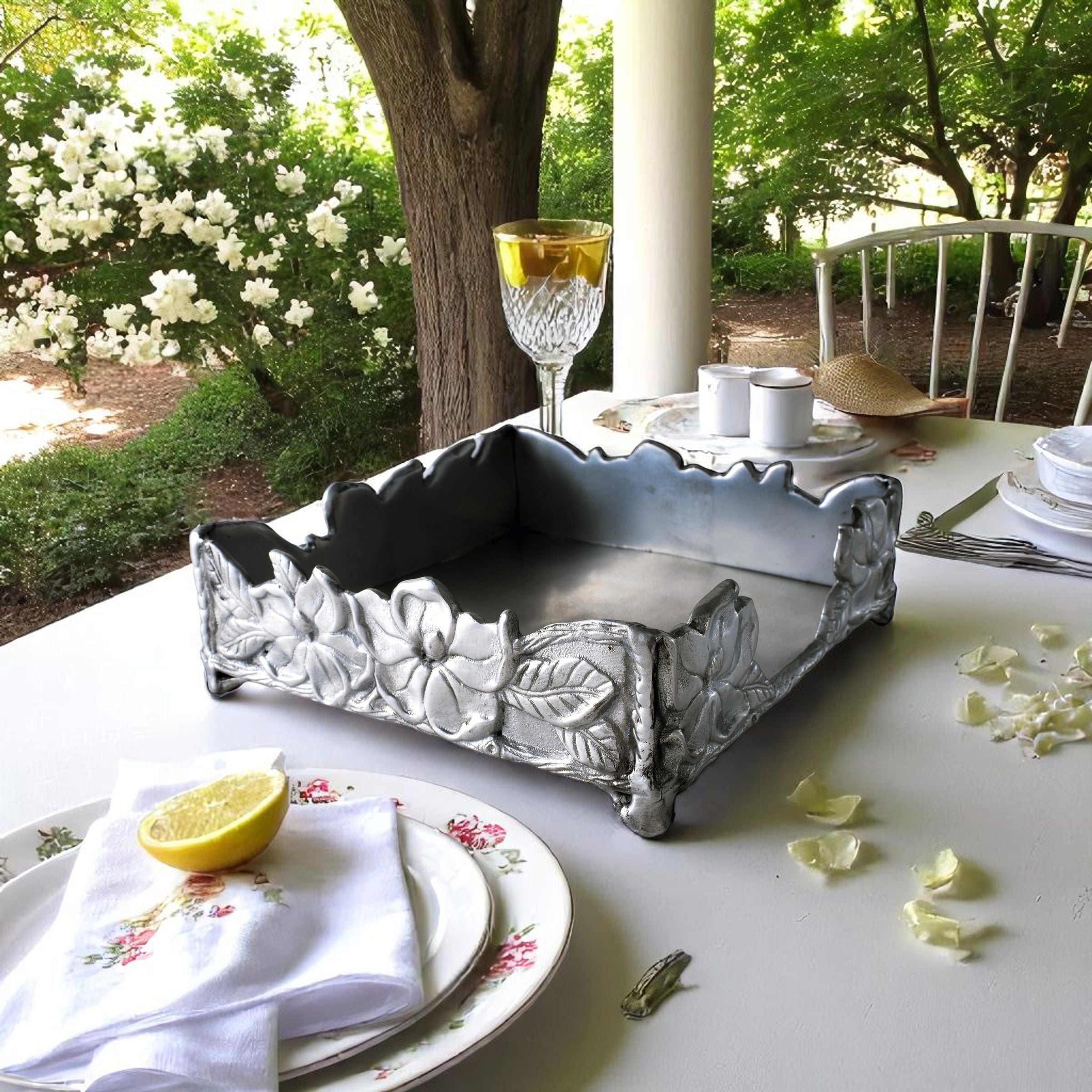 Magnolia Luncheon Napkin Box