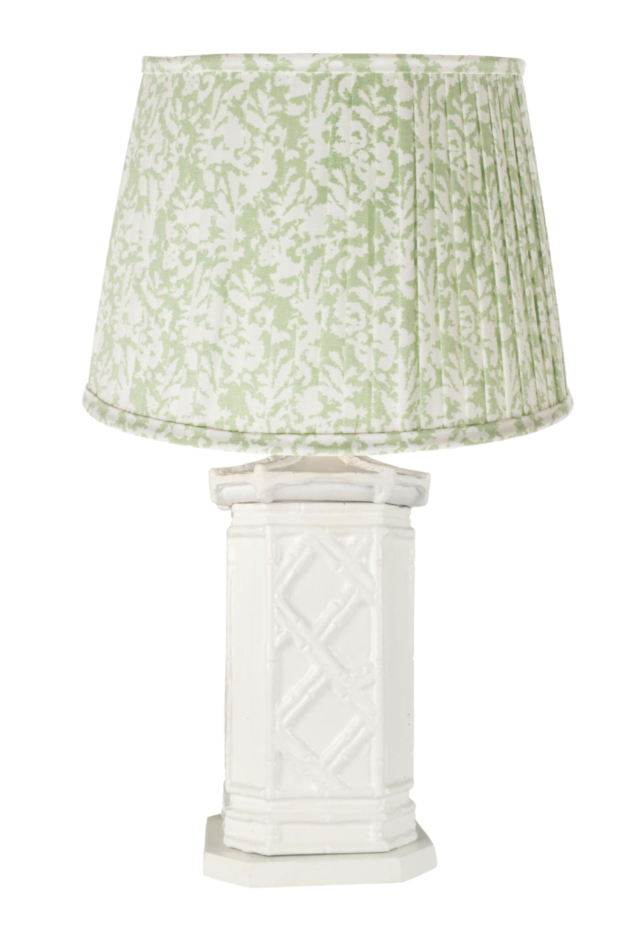 White BAMBOO CHIPPENDALE LAMP