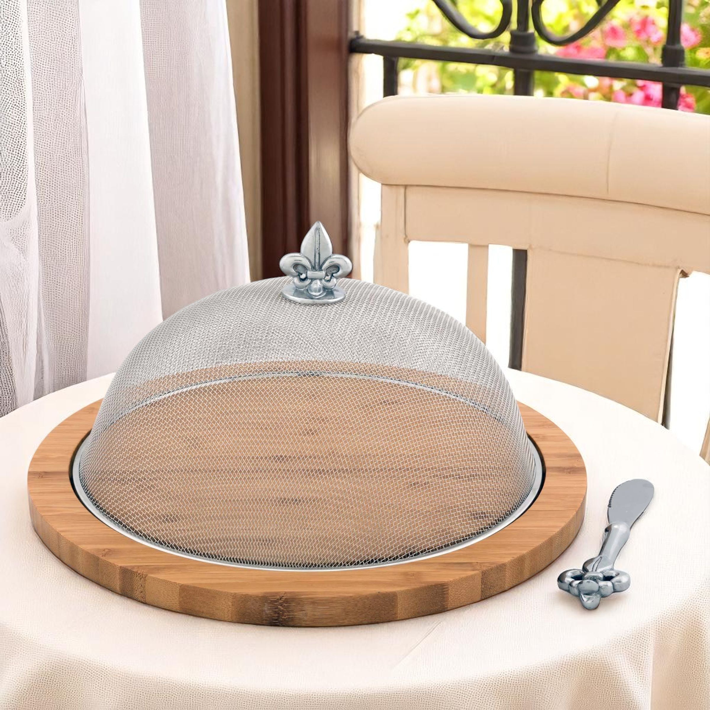 Fleur de Lis 3 Piece Picnic Cheese Board /Spreader