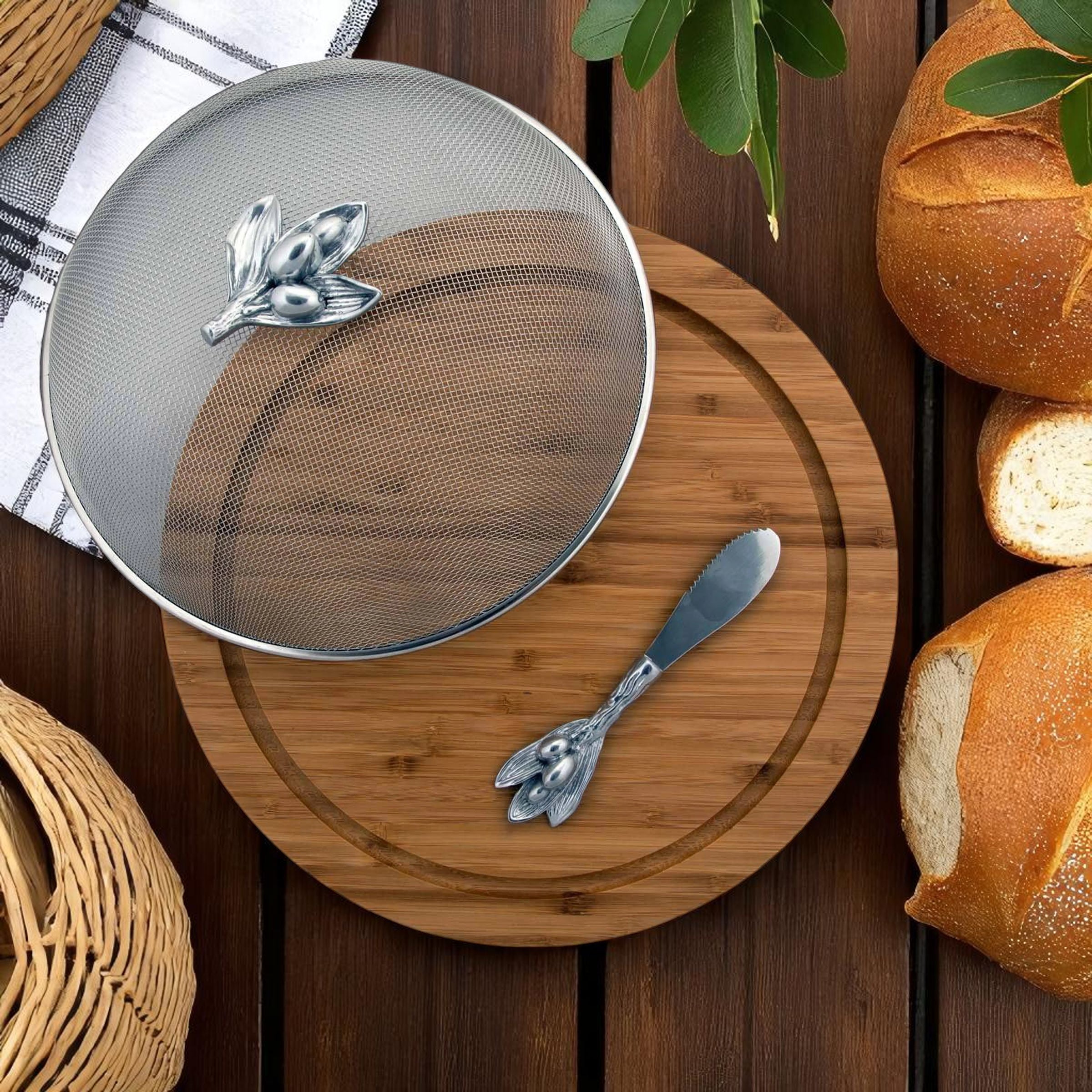 Olive Picnic Cheese Board and Spreader