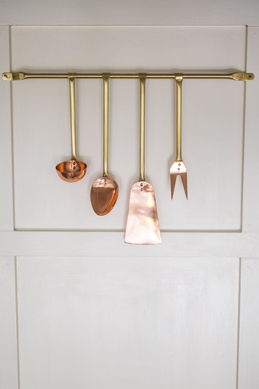 Utensil Hanging Rod