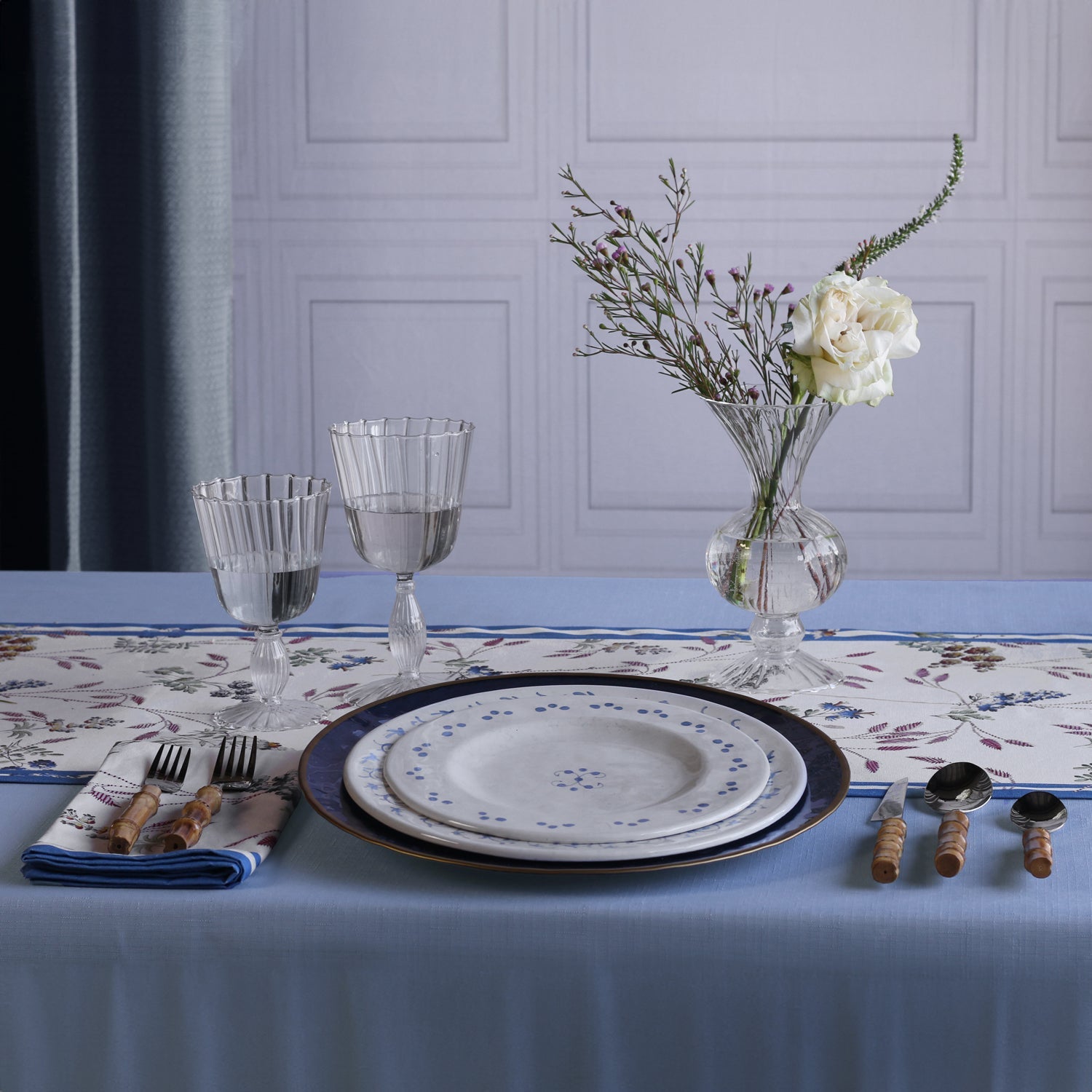 VIDA Bamboo Stainless Flatware II Set of 5 (Silver and Natural)