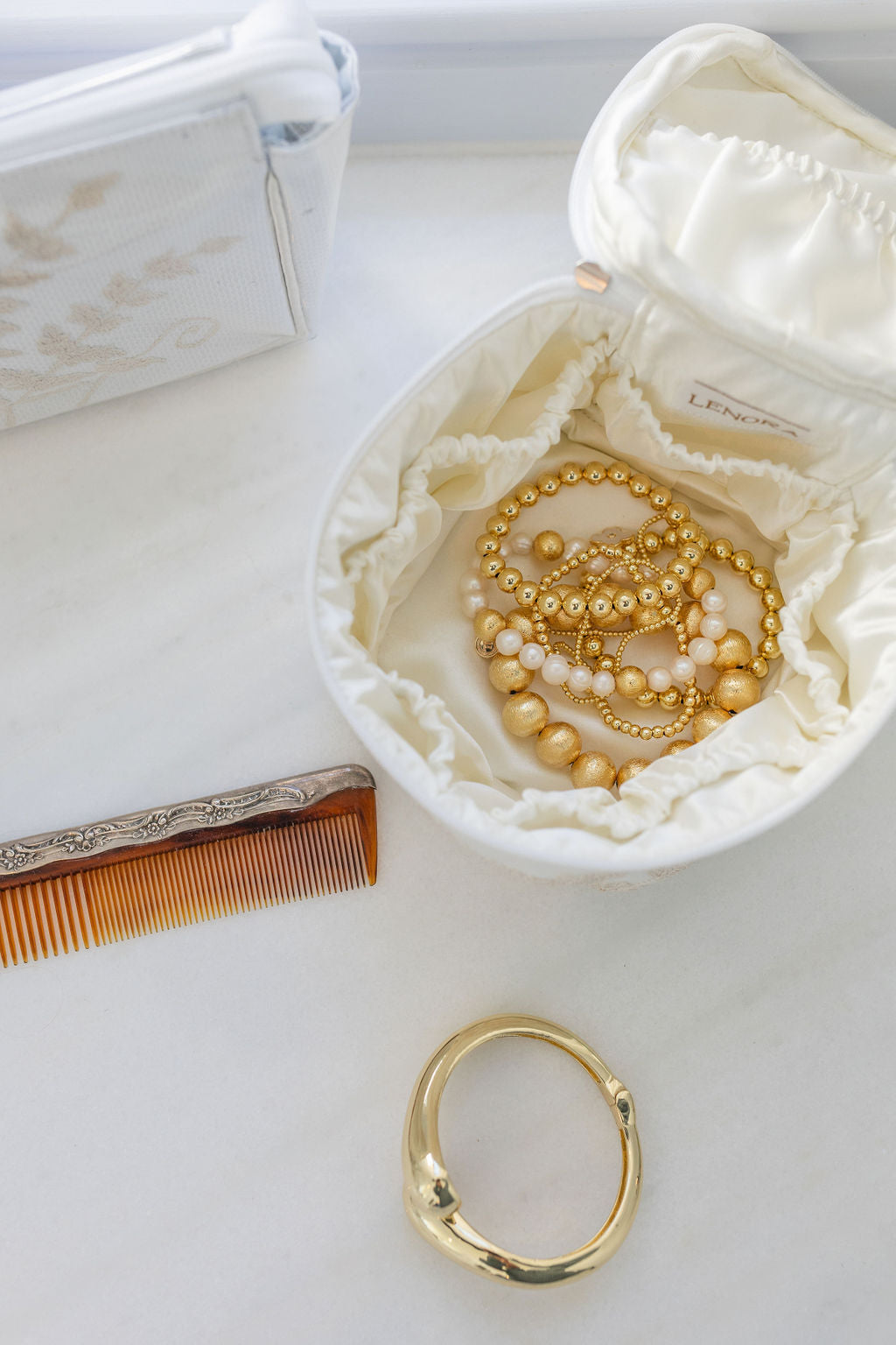FERN SMALL MAKEUP BAG - IVORY