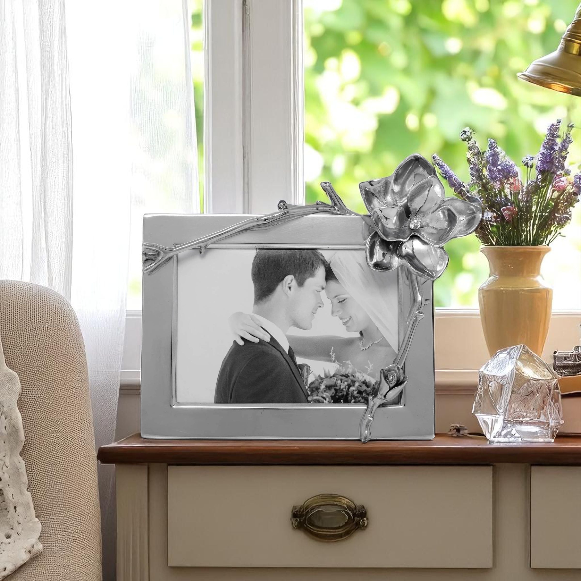 Magnolia Blossom Picture Frame - 5X7